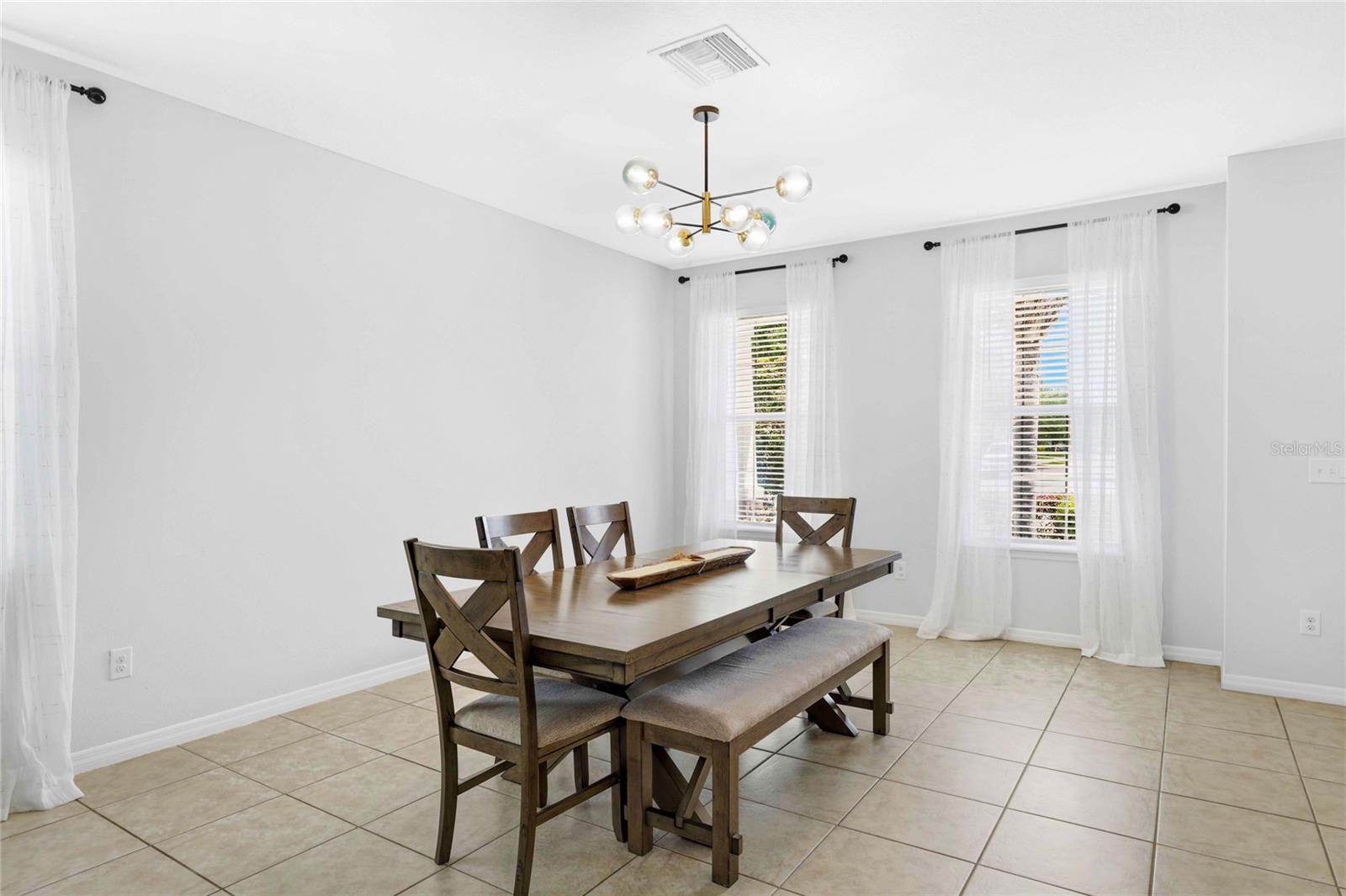 5603 AARON CT, SARASOTA, FL — photo 9