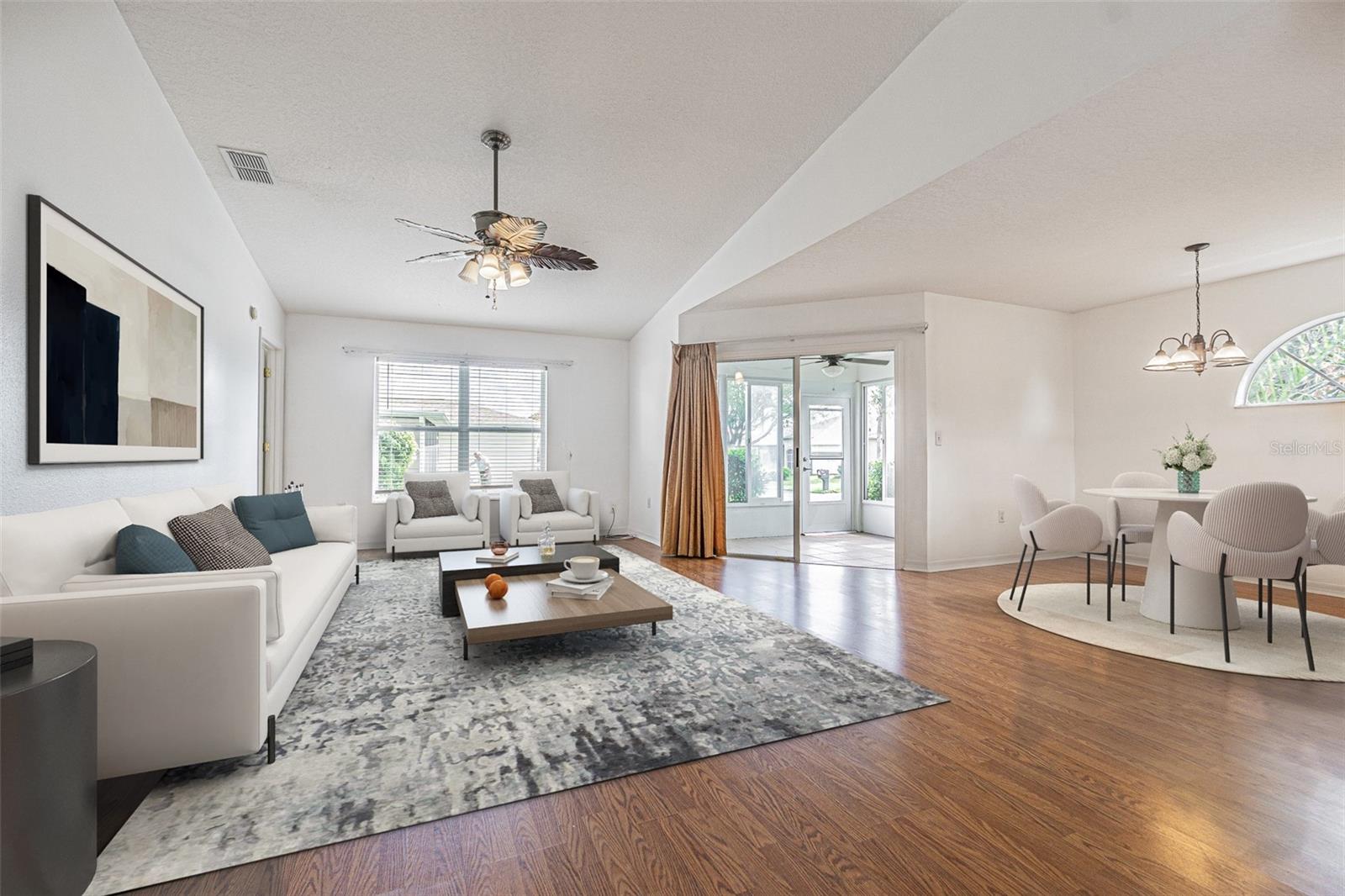 11204 COREY PAVIN LN, SAN ANTONIO, FL — photo 2