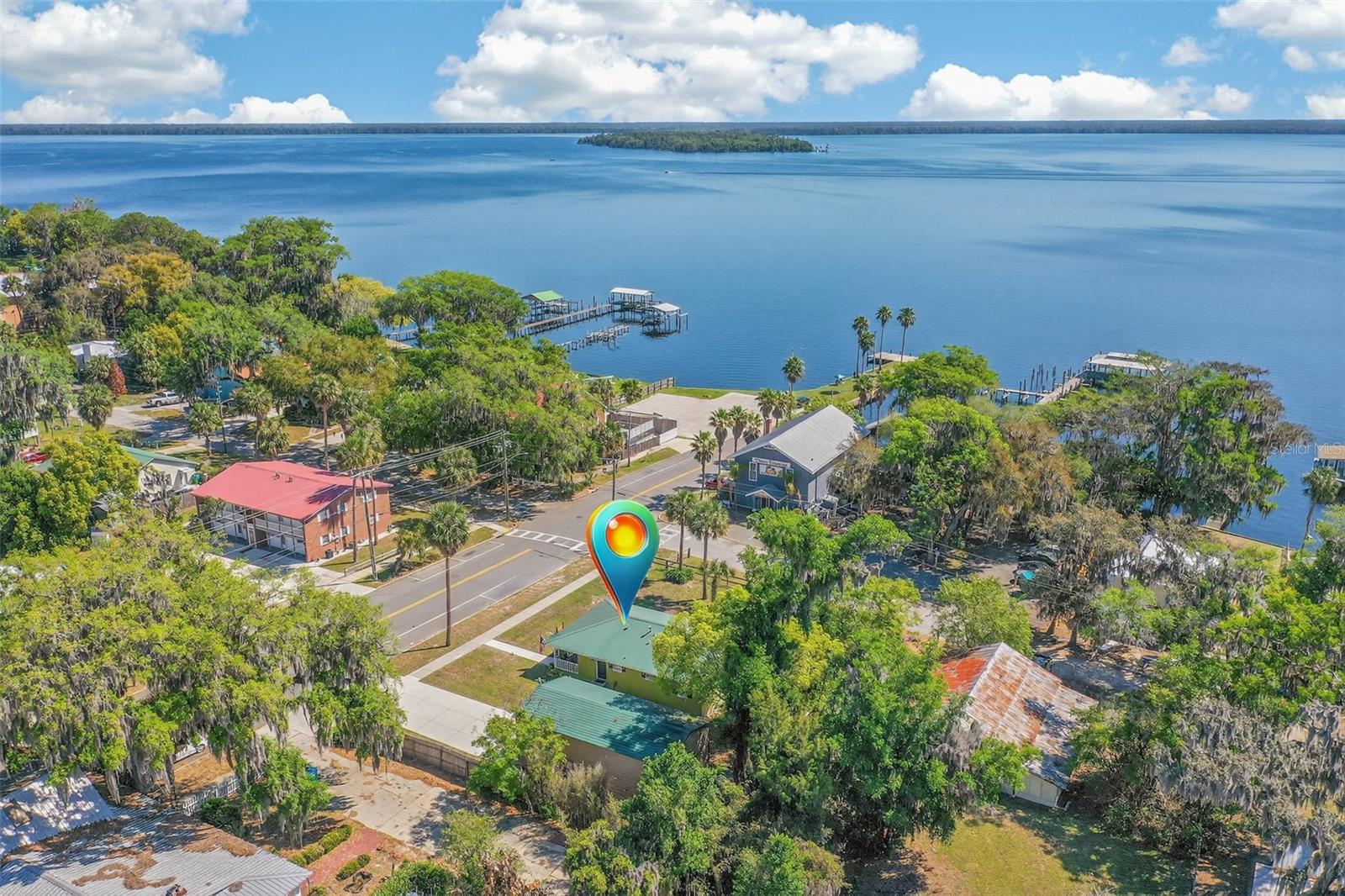 105 CENTRAL AVE, CRESCENT CITY, FL — photo 2