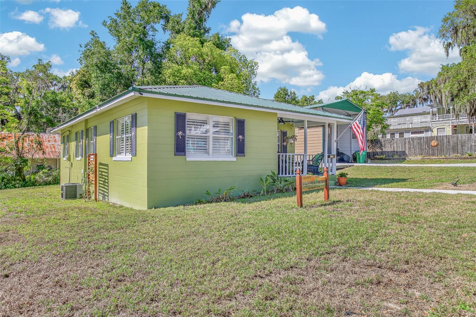 105 CENTRAL AVE, CRESCENT CITY, FL — photo 10