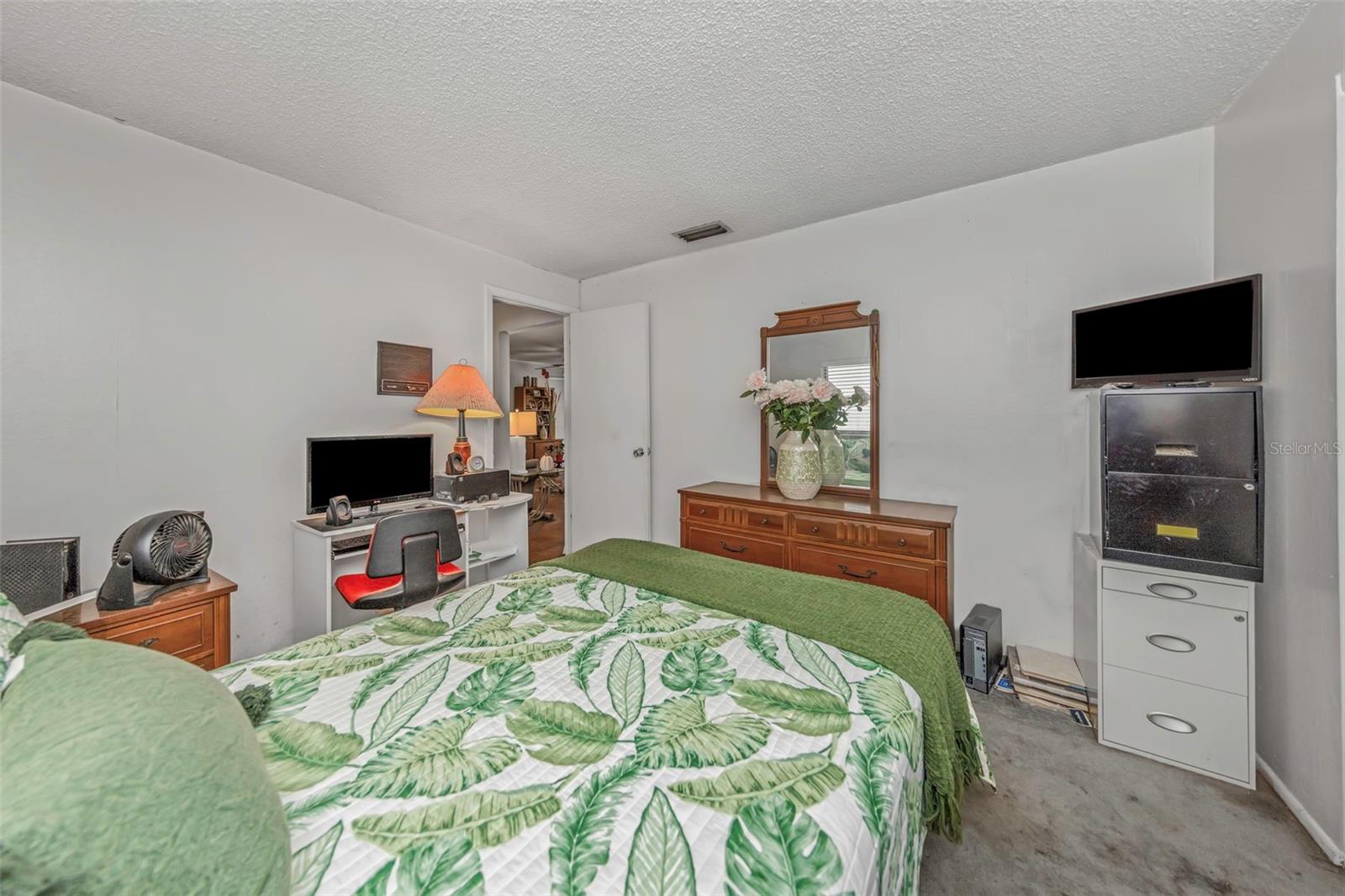 107 COUNTRY VILLAS DR, SAFETY HARBOR, FL — photo 27