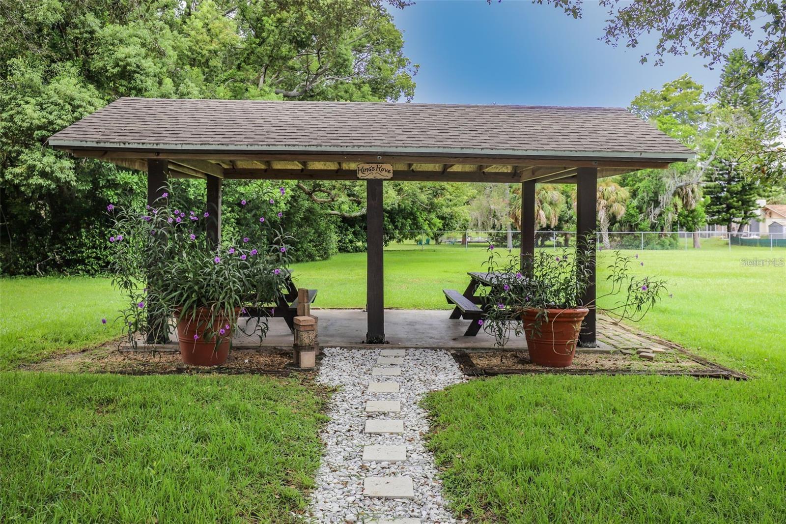 1127 KING ARTHUR CT #309, DUNEDIN, FL — photo 38