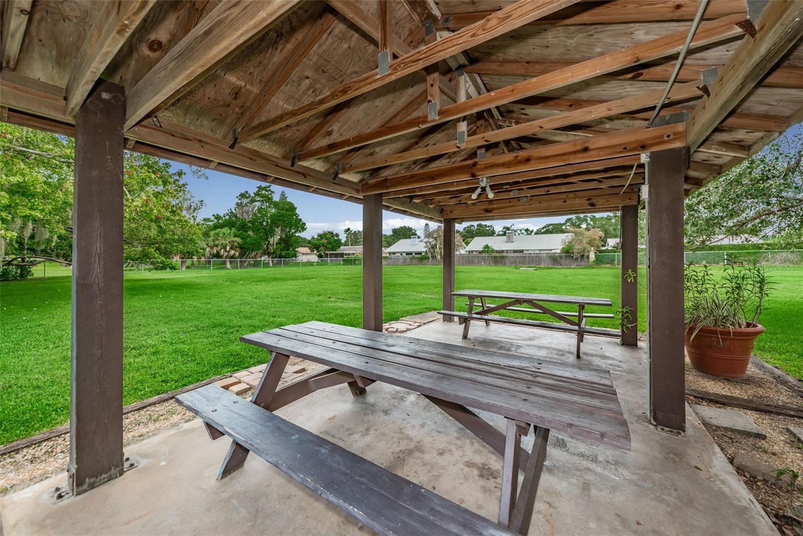 1127 KING ARTHUR CT #309, DUNEDIN, FL — photo 39