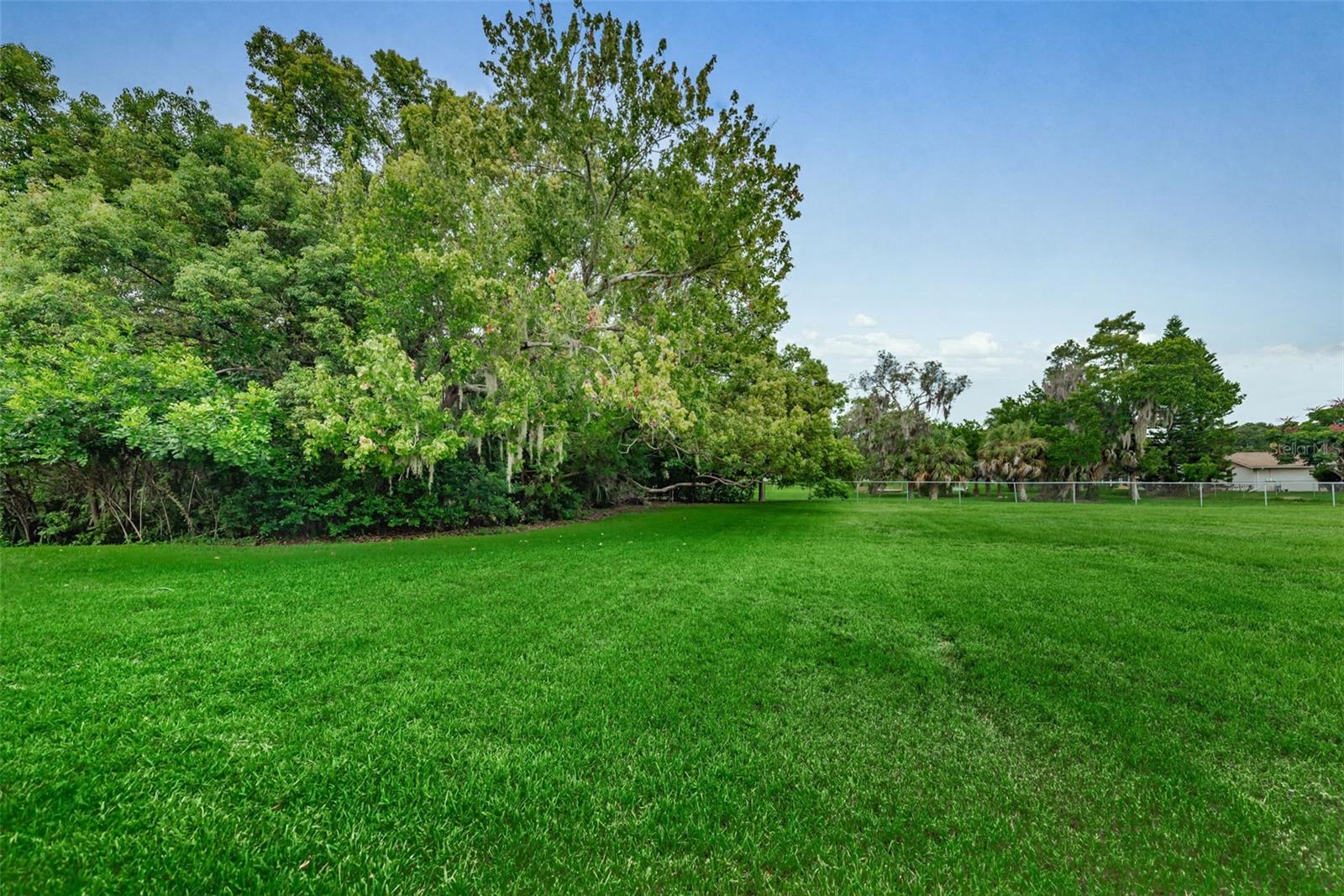 1127 KING ARTHUR CT #309, DUNEDIN, FL — photo 40
