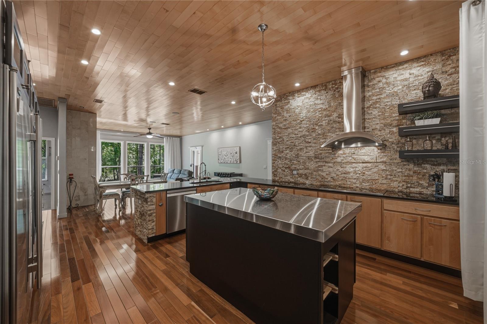 8600 SHENANDOAH RUN, WESLEY CHAPEL, FL — photo 21