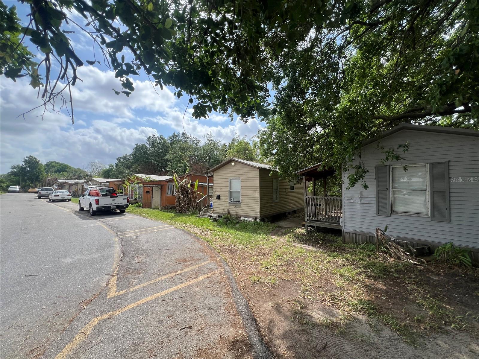 15992 W COLONIAL DR, OAKLAND, FL — photo 4