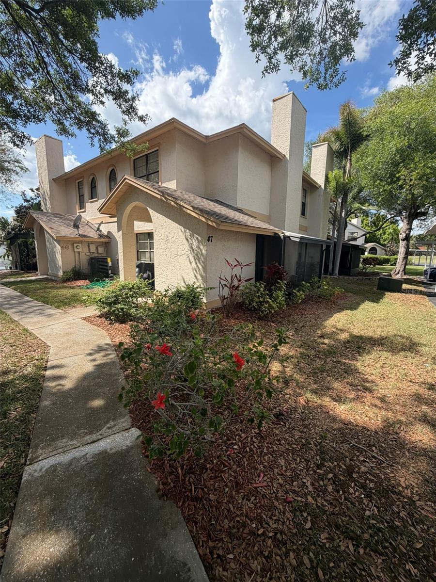 47 EMERALD BAY DR, OLDSMAR, FL