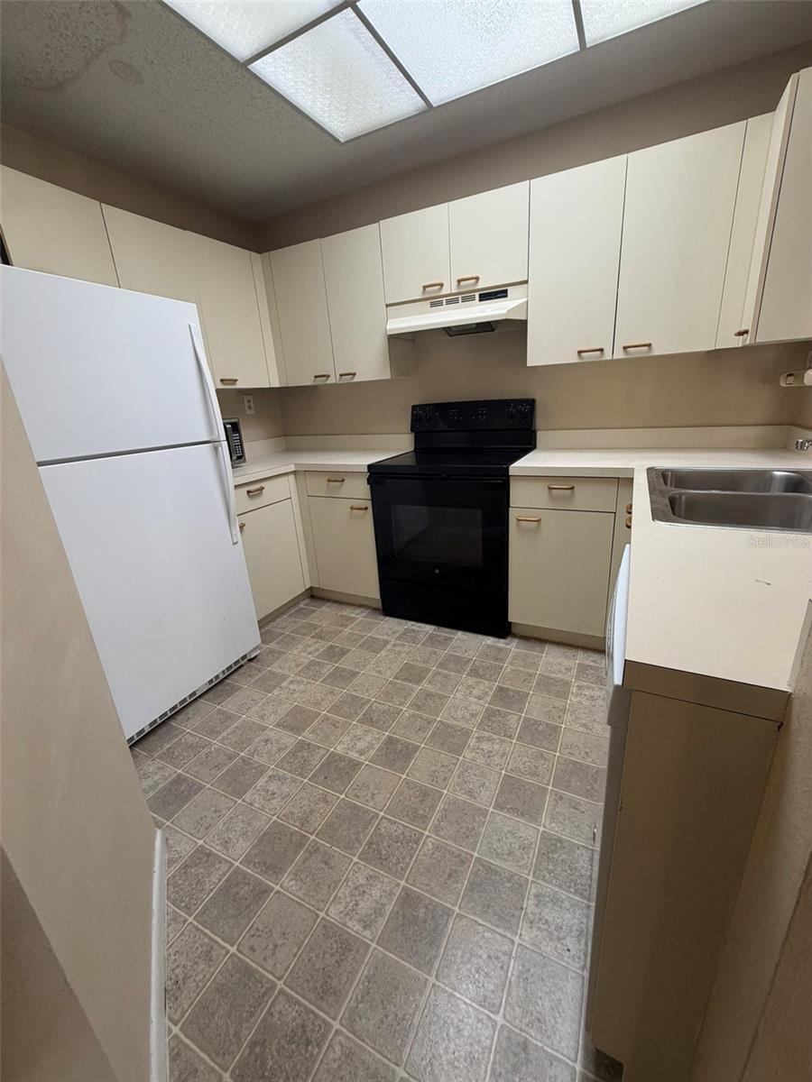 47 EMERALD BAY DR, OLDSMAR, FL — photo 5