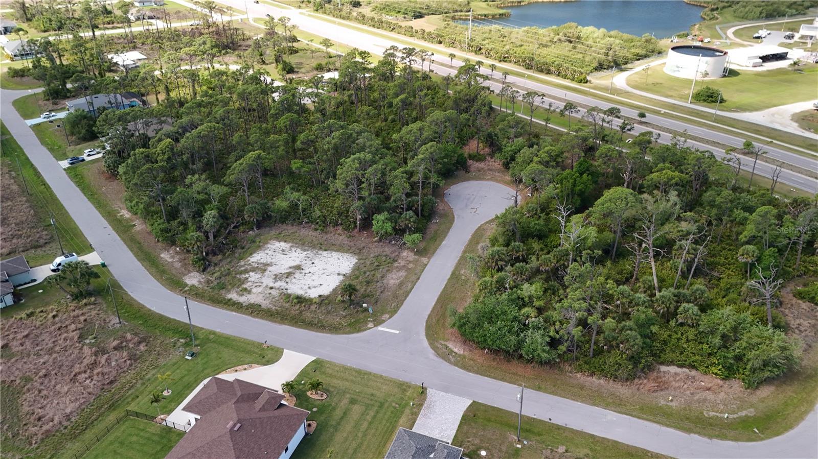 107 HAWK DR, ROTONDA WEST, FL — photo 8