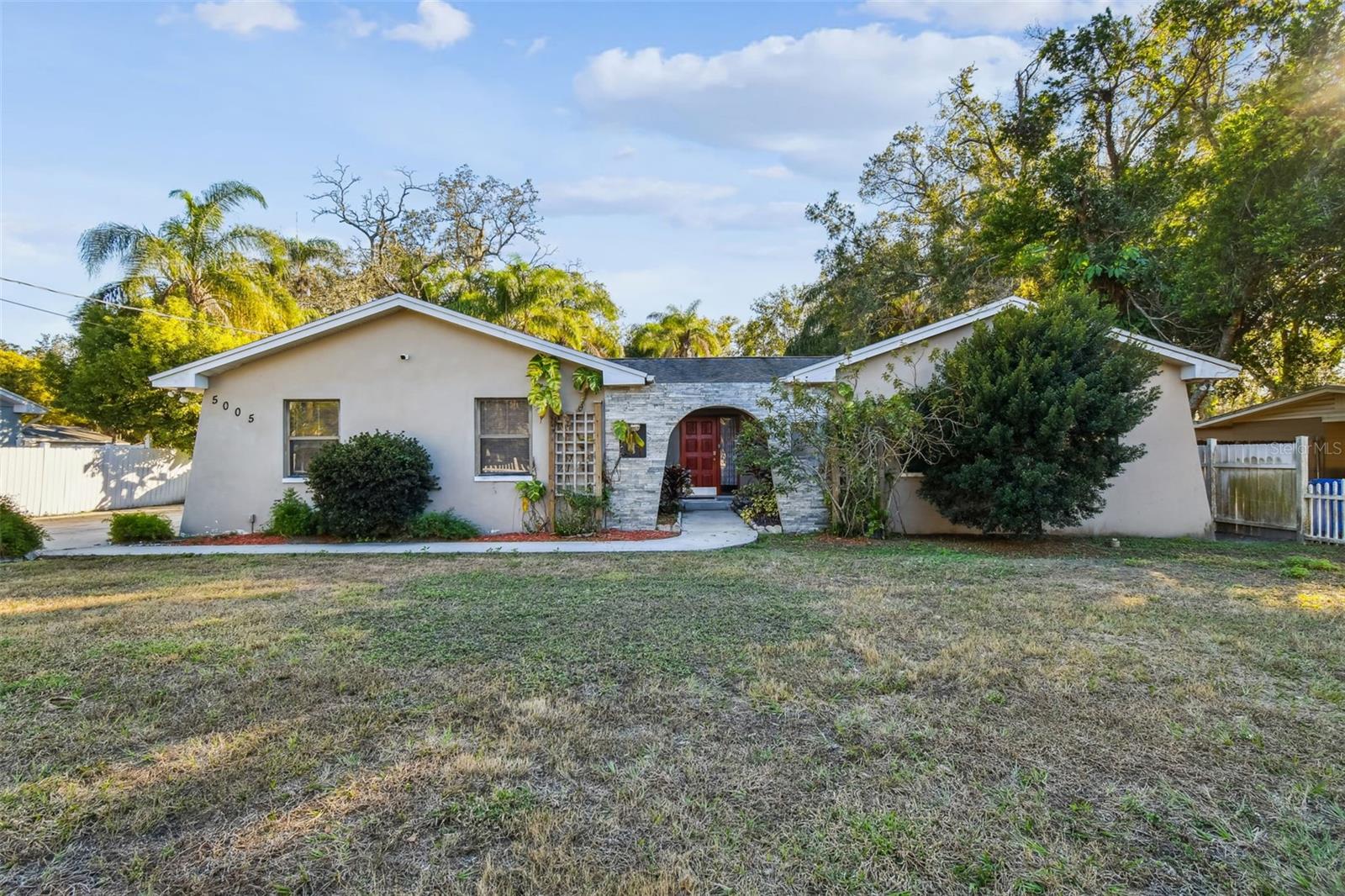 5005 PURITAN RD, TAMPA, FL — photo 2