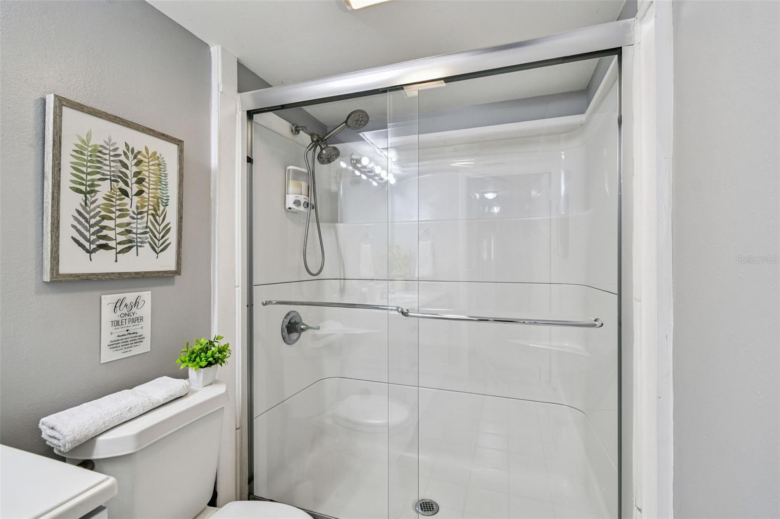 5005 PURITAN RD, TAMPA, FL — photo 15