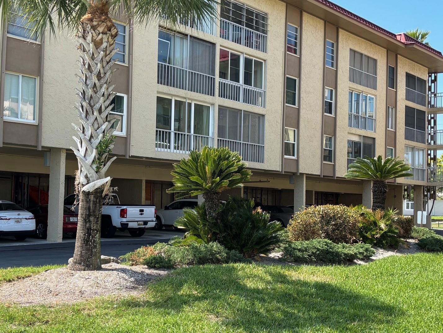 121 ISLAND WAY #331, CLEARWATER BEACH, FL — photo 37