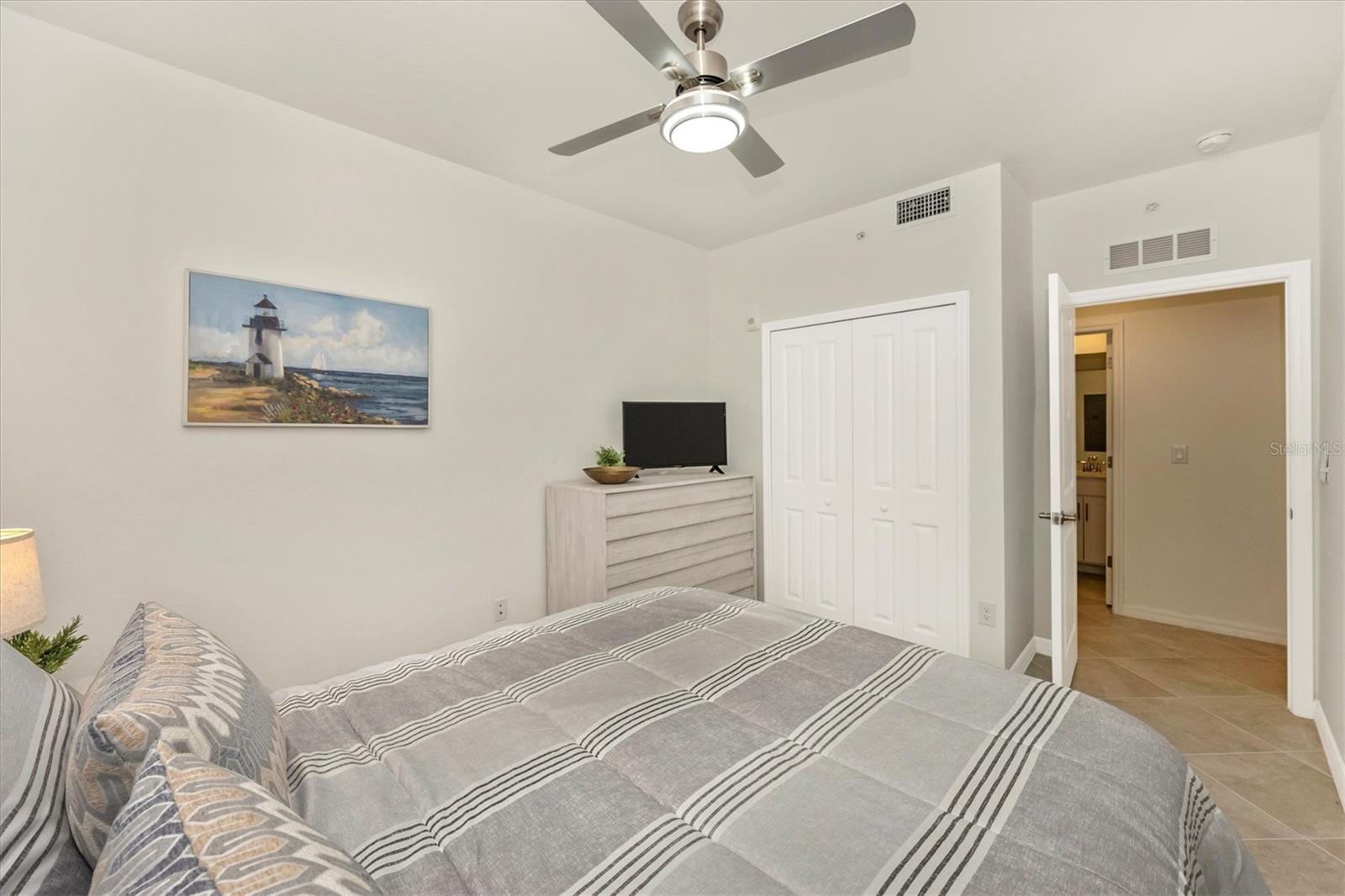 12550 GALAPAGOS ST #104, VENICE, FL — photo 33