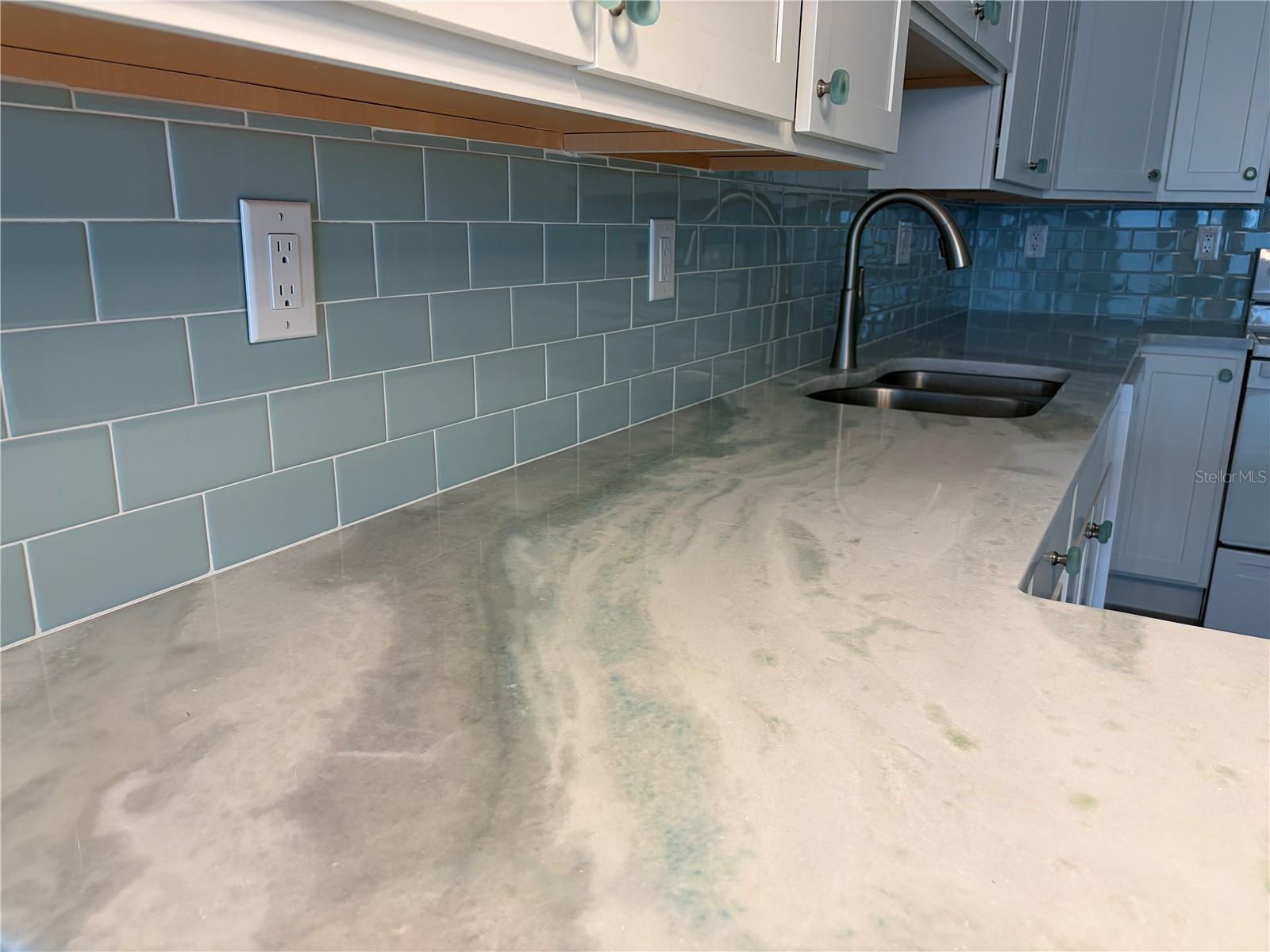 450 TREASURE ISLAND CSWY #105, TREASURE ISLAND, FL — photo 6
