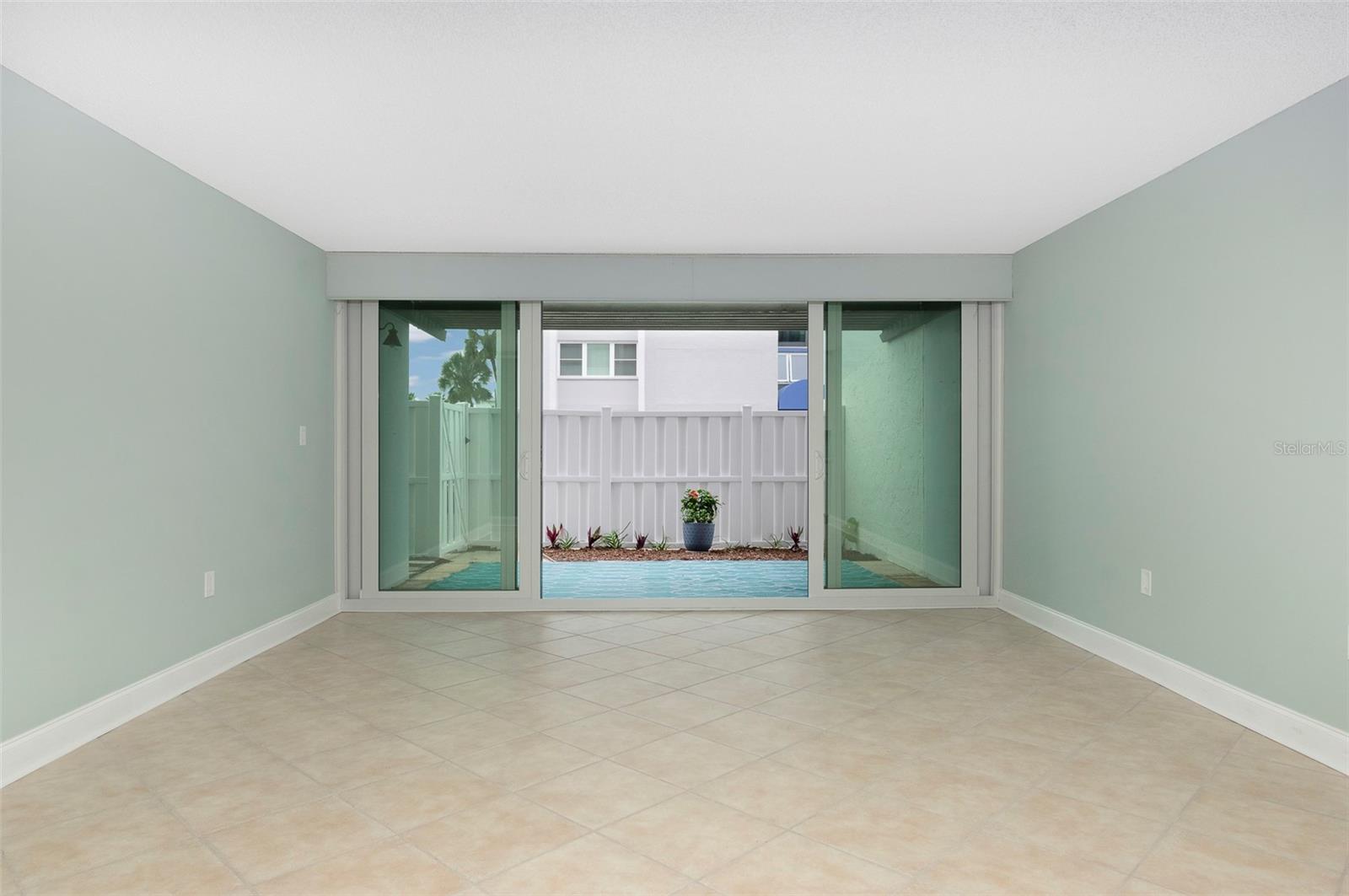 450 TREASURE ISLAND CSWY #105, TREASURE ISLAND, FL — photo 16