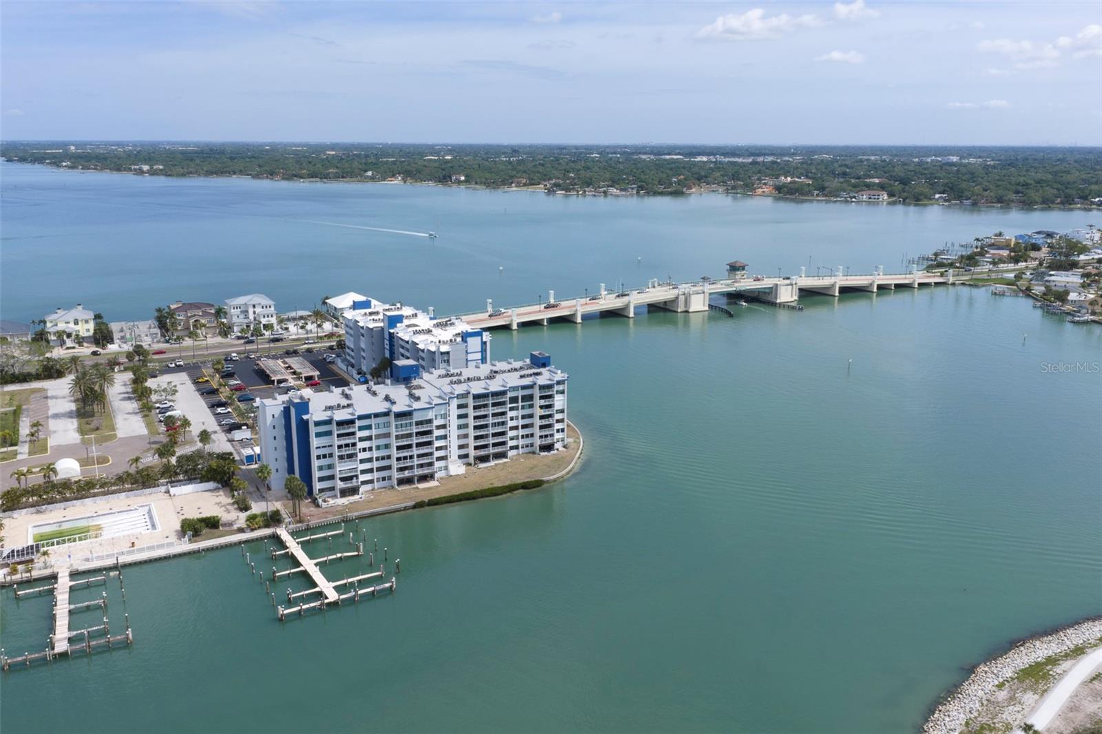 450 TREASURE ISLAND CSWY #105, TREASURE ISLAND, FL — photo 21