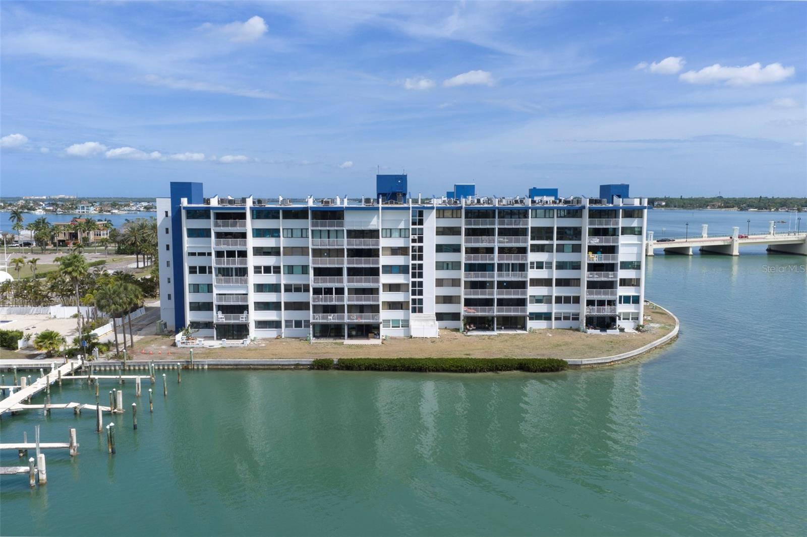 450 TREASURE ISLAND CSWY #105, TREASURE ISLAND, FL — photo 24
