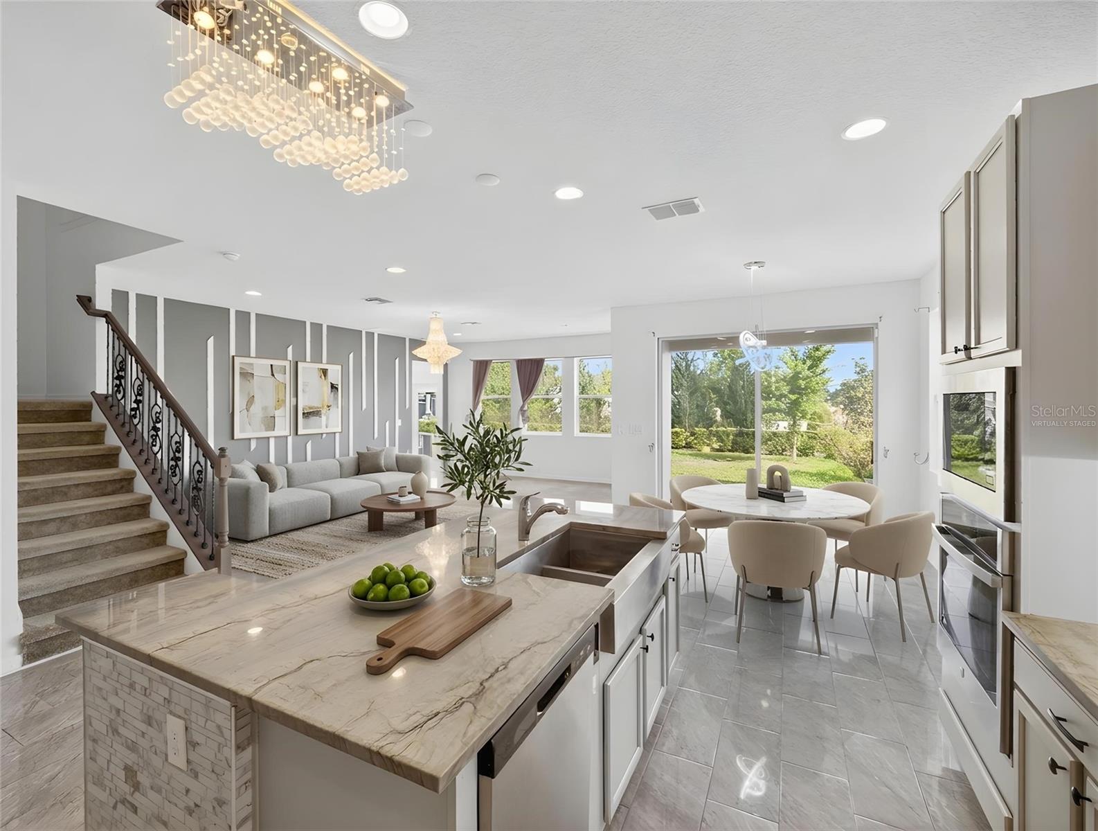 2556 LEYLAND CYPRESS LN, SANFORD, FL — photo 3