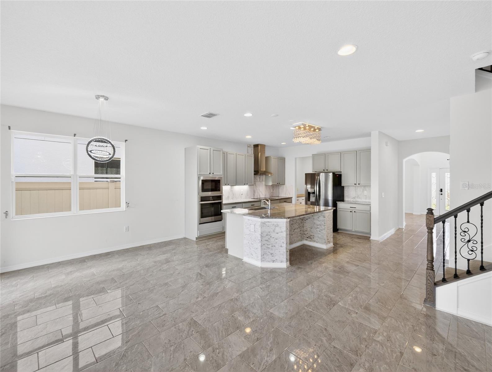 2556 LEYLAND CYPRESS LN, SANFORD, FL — photo 20
