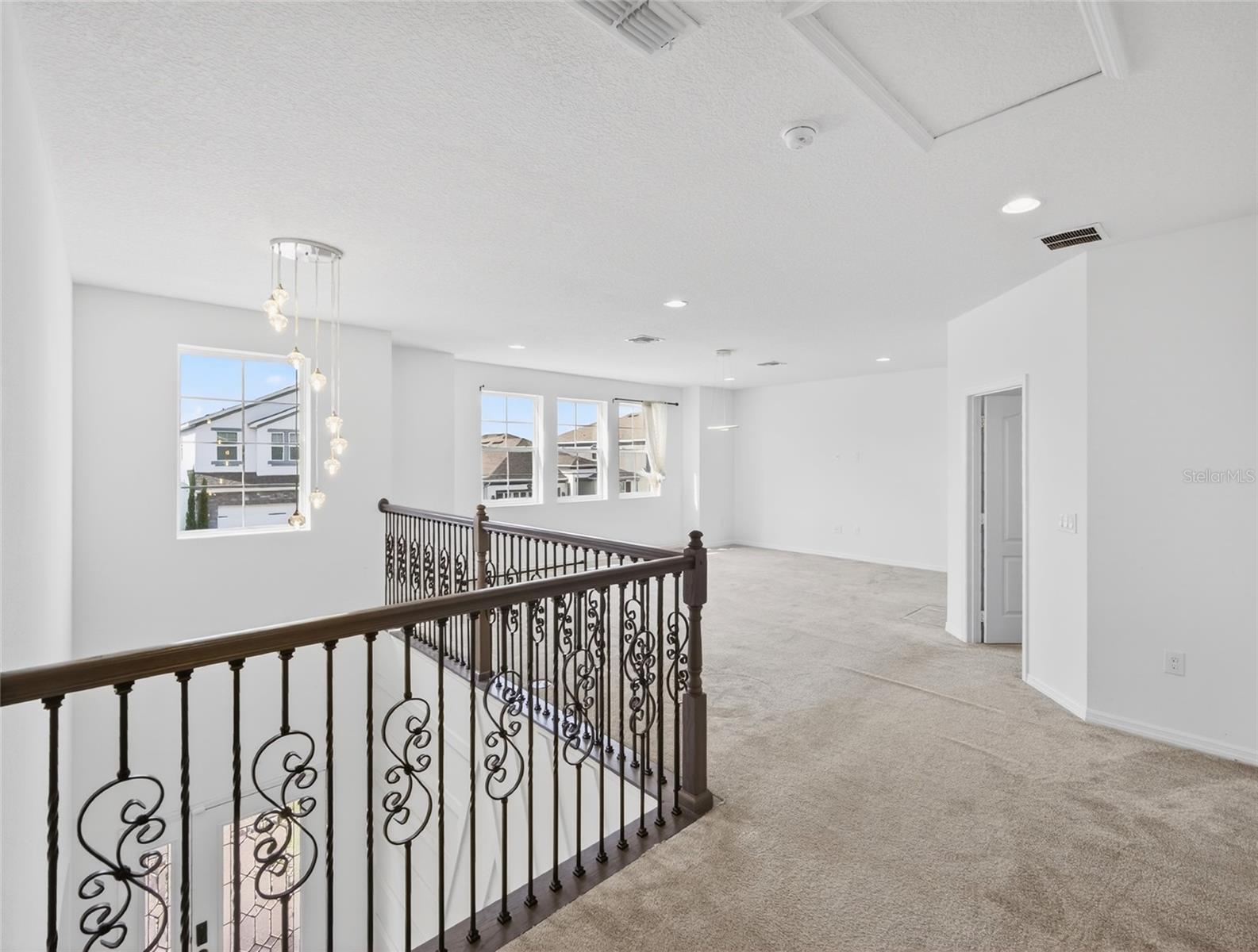 2556 LEYLAND CYPRESS LN, SANFORD, FL — photo 46