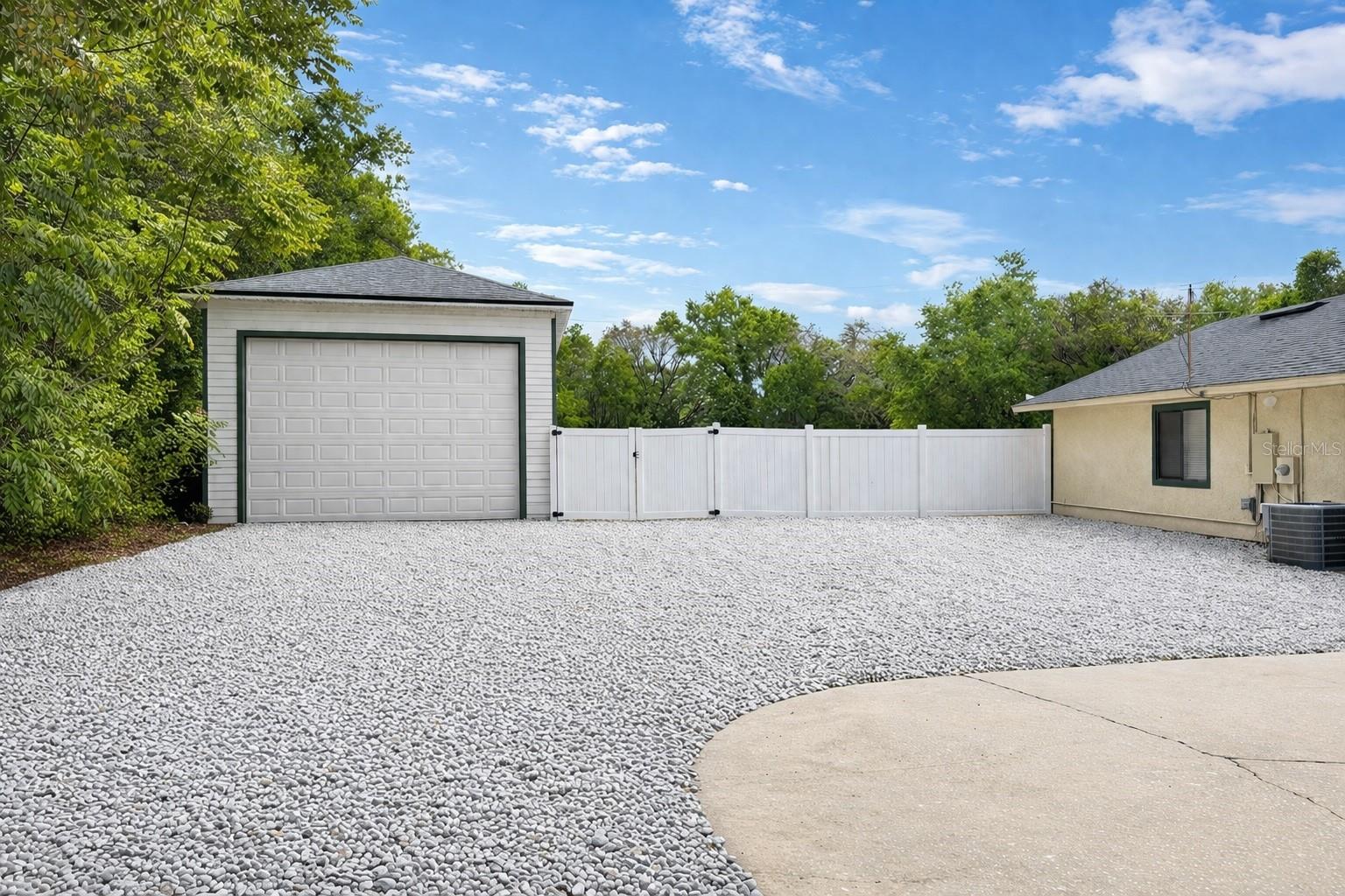 3501 HILL STREAM AVE, APOPKA, FL — photo 13