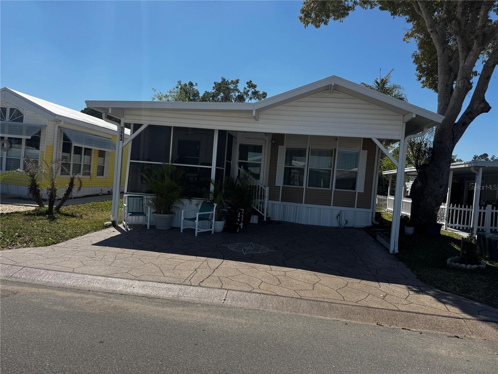 123 PANSY ST, DAVENPORT, FL — photo 2