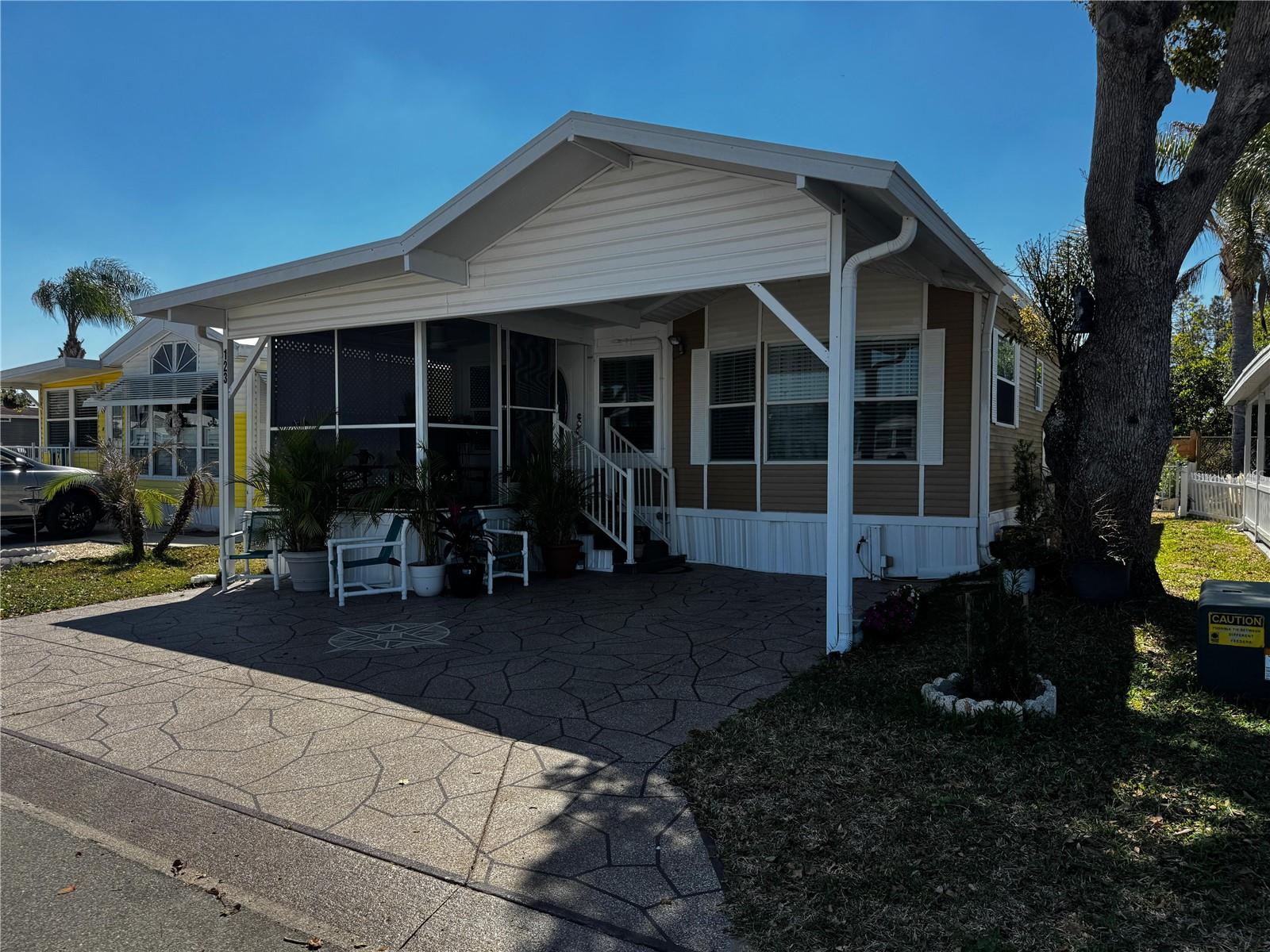 123 PANSY ST, DAVENPORT, FL — photo 3