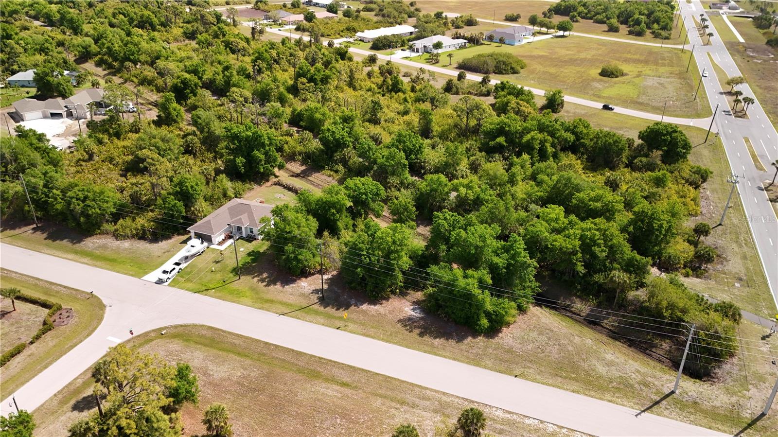 101 ANTILLA DR, ROTONDA WEST, FL — photo 4