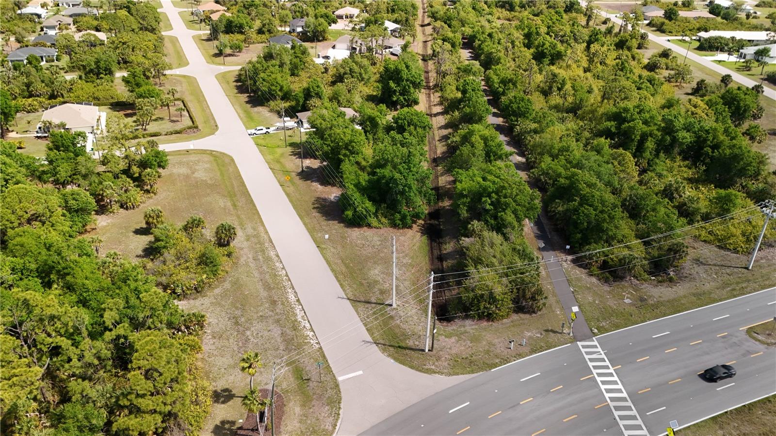 101 ANTILLA DR, ROTONDA WEST, FL — photo 5