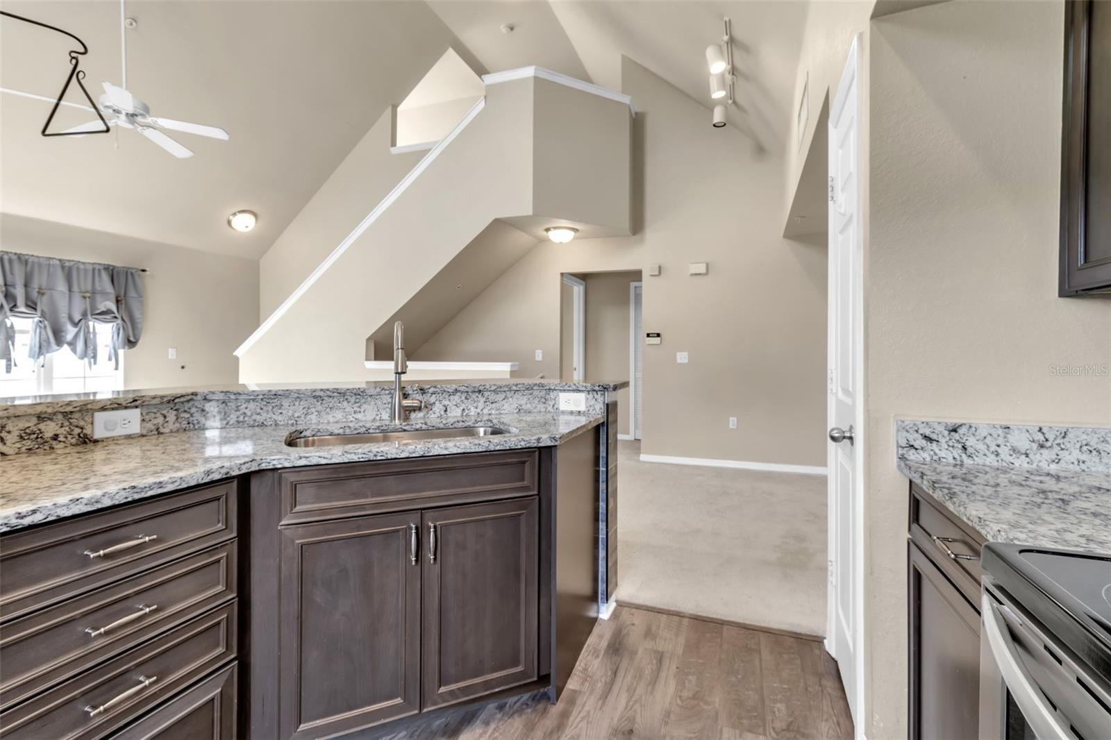 5511 ROSEHILL RD #203, SARASOTA, FL — photo 13