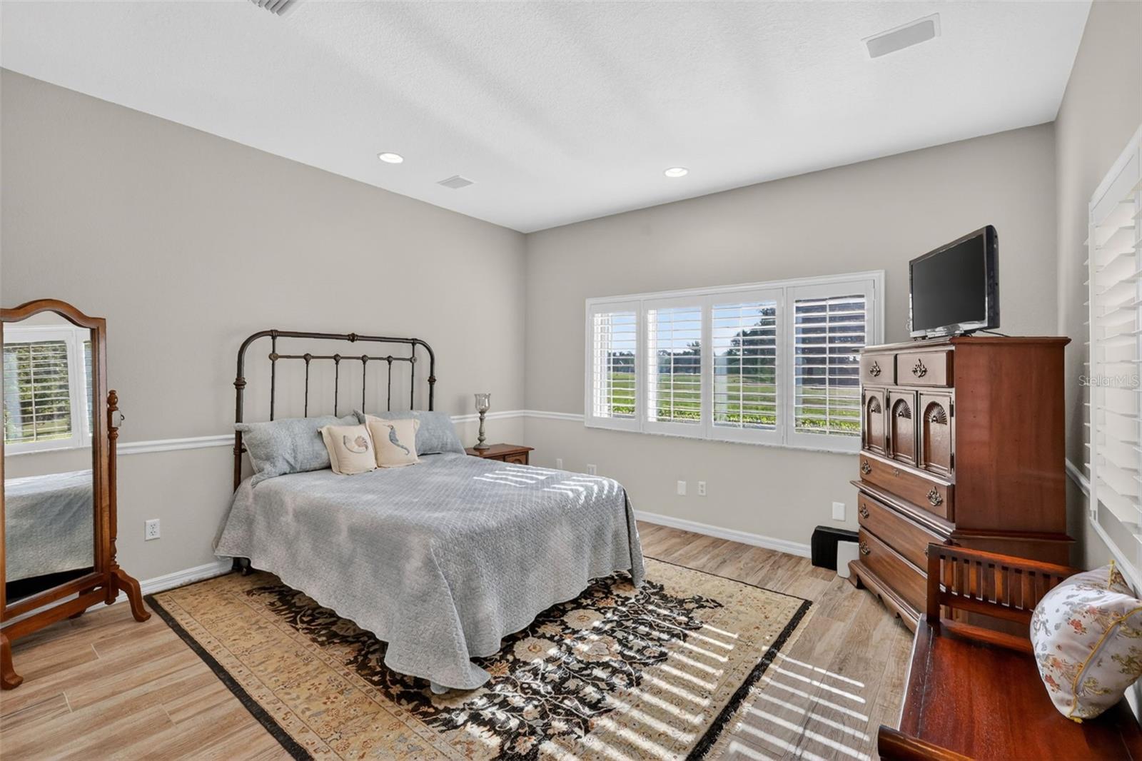 1880 EDGEWATER DR, MOUNT DORA, FL — photo 47