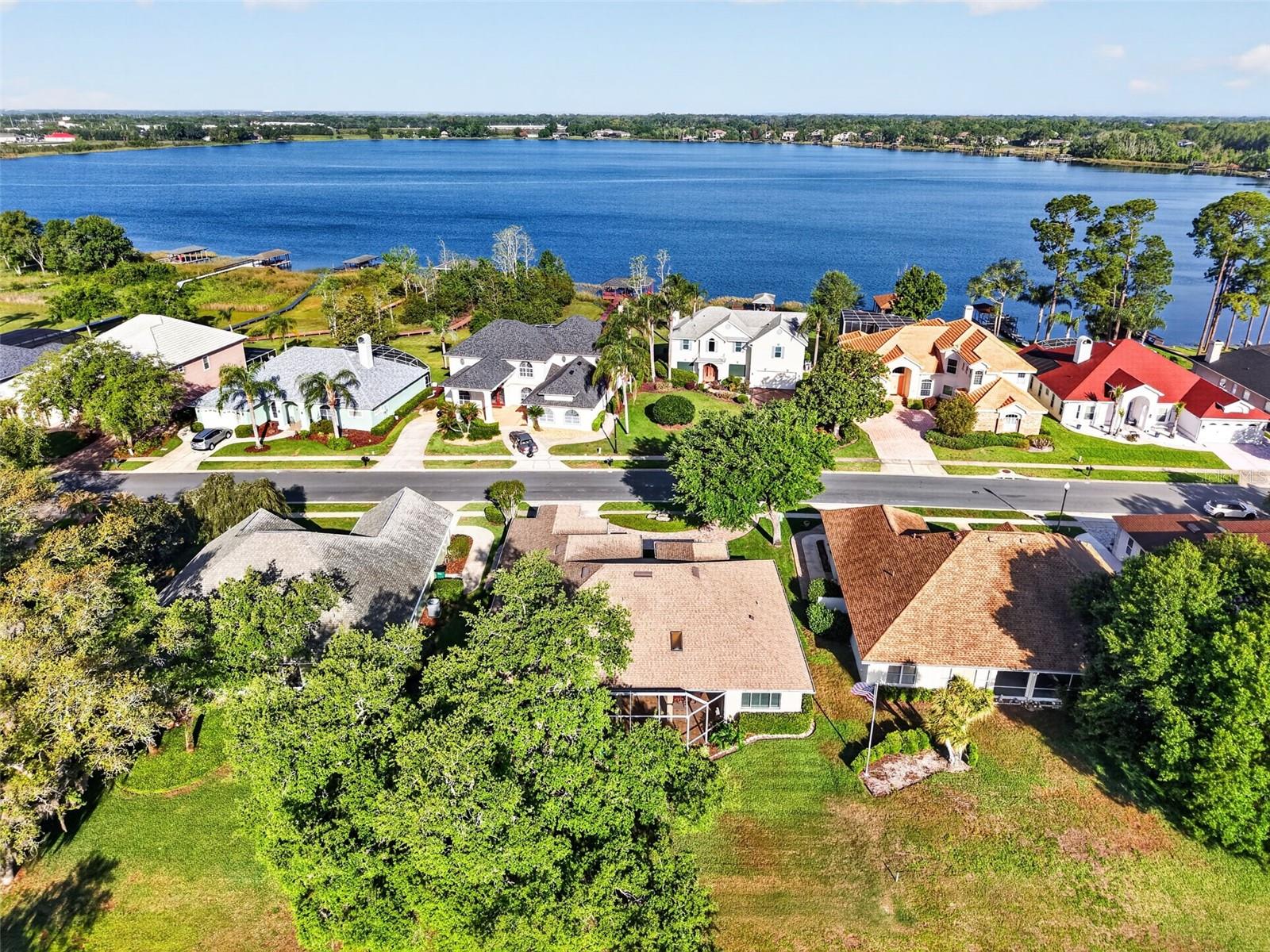 1880 EDGEWATER DR, MOUNT DORA, FL — photo 77
