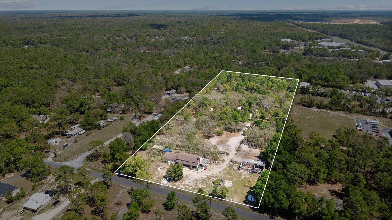 589 S LEONA AVE, LECANTO, FL — photo 3