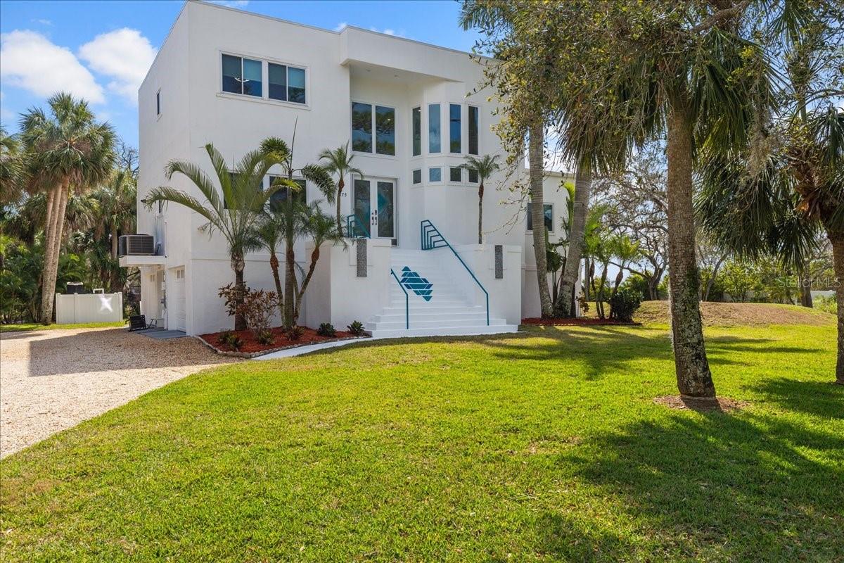 375 WELLINGTON AVE, OLDSMAR, FL