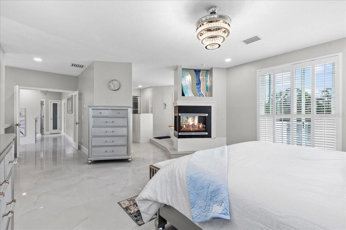 375 WELLINGTON AVE, OLDSMAR, FL — photo 32