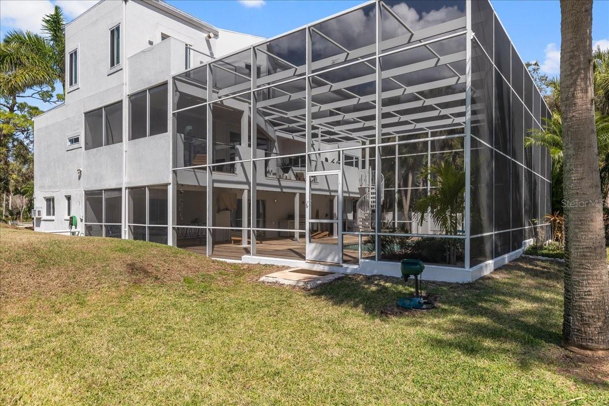 375 WELLINGTON AVE, OLDSMAR, FL — photo 61