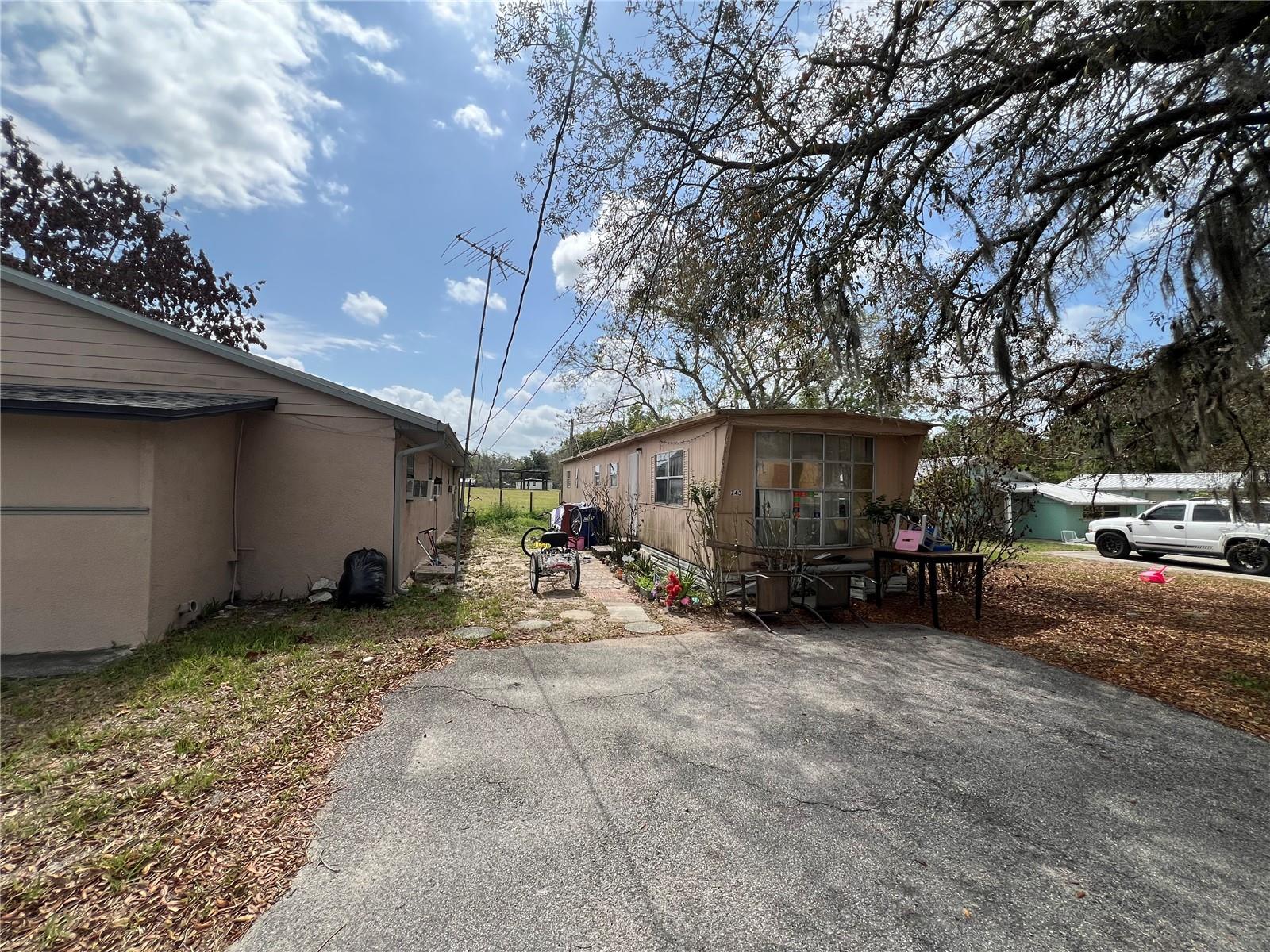 617 E MYERS BLVD, MASCOTTE, FL — photo 8