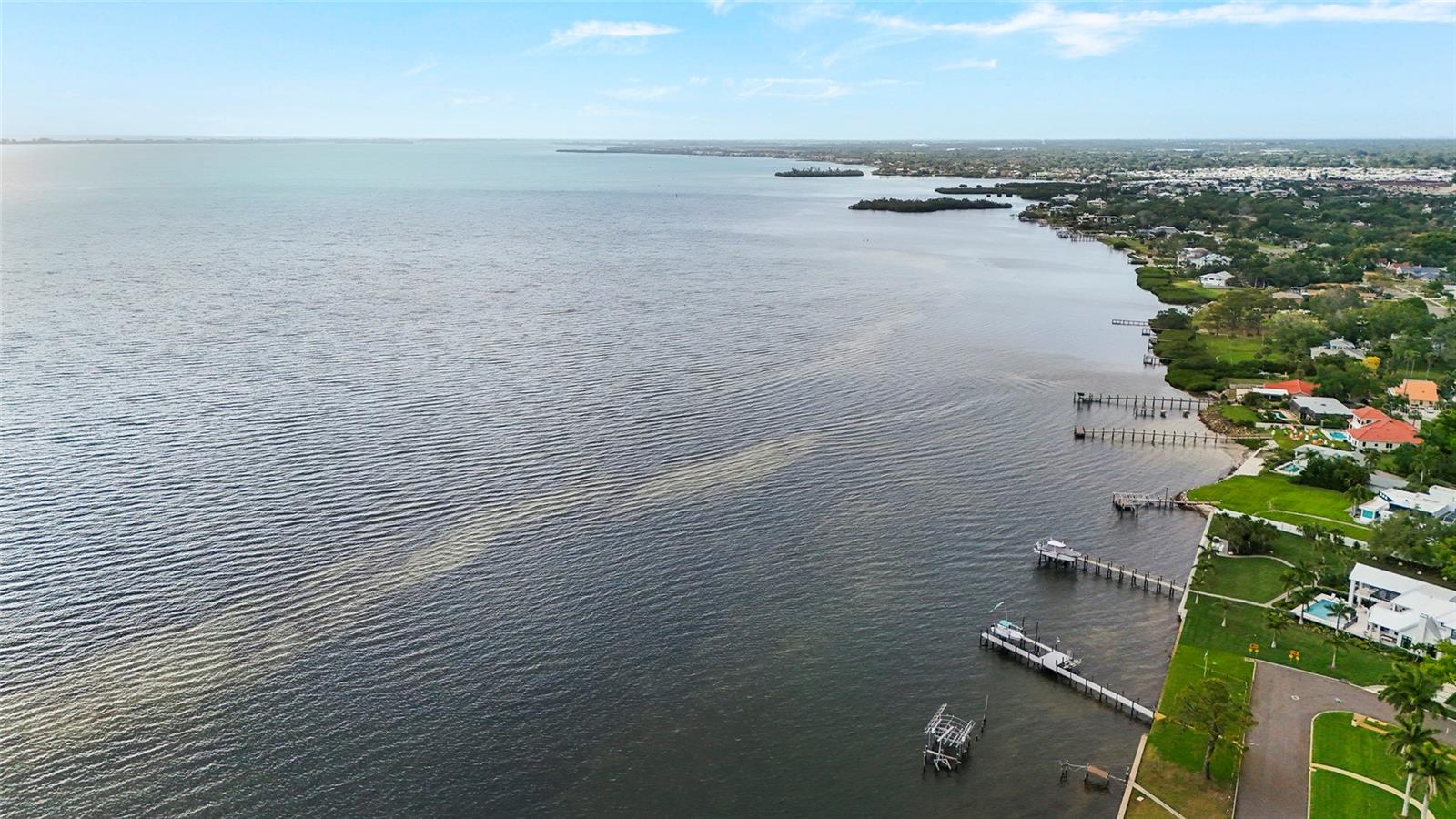 7746 WESTMORELAND DR, SARASOTA, FL — photo 39