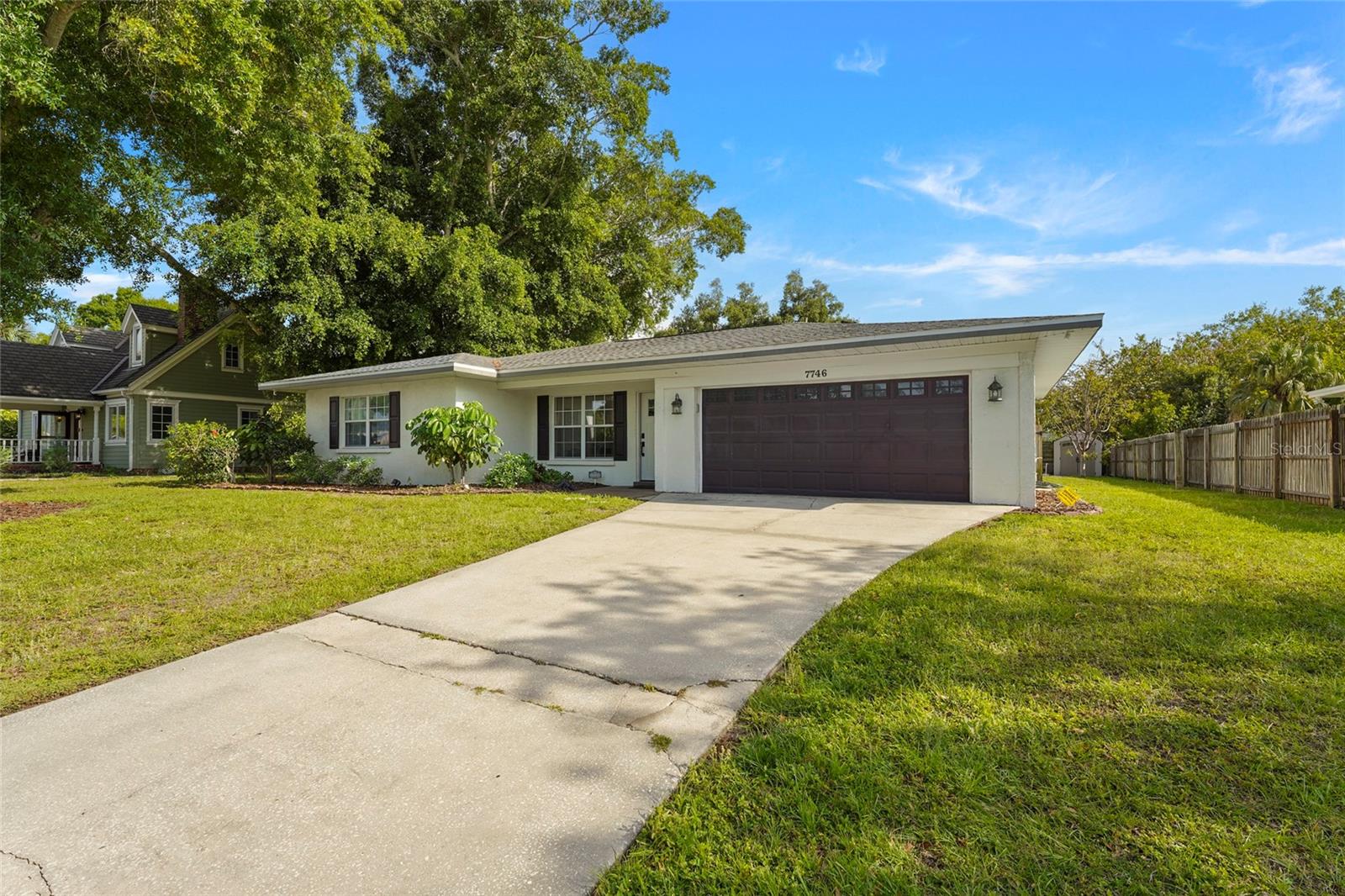 7746 WESTMORELAND DR, SARASOTA, FL — photo 40