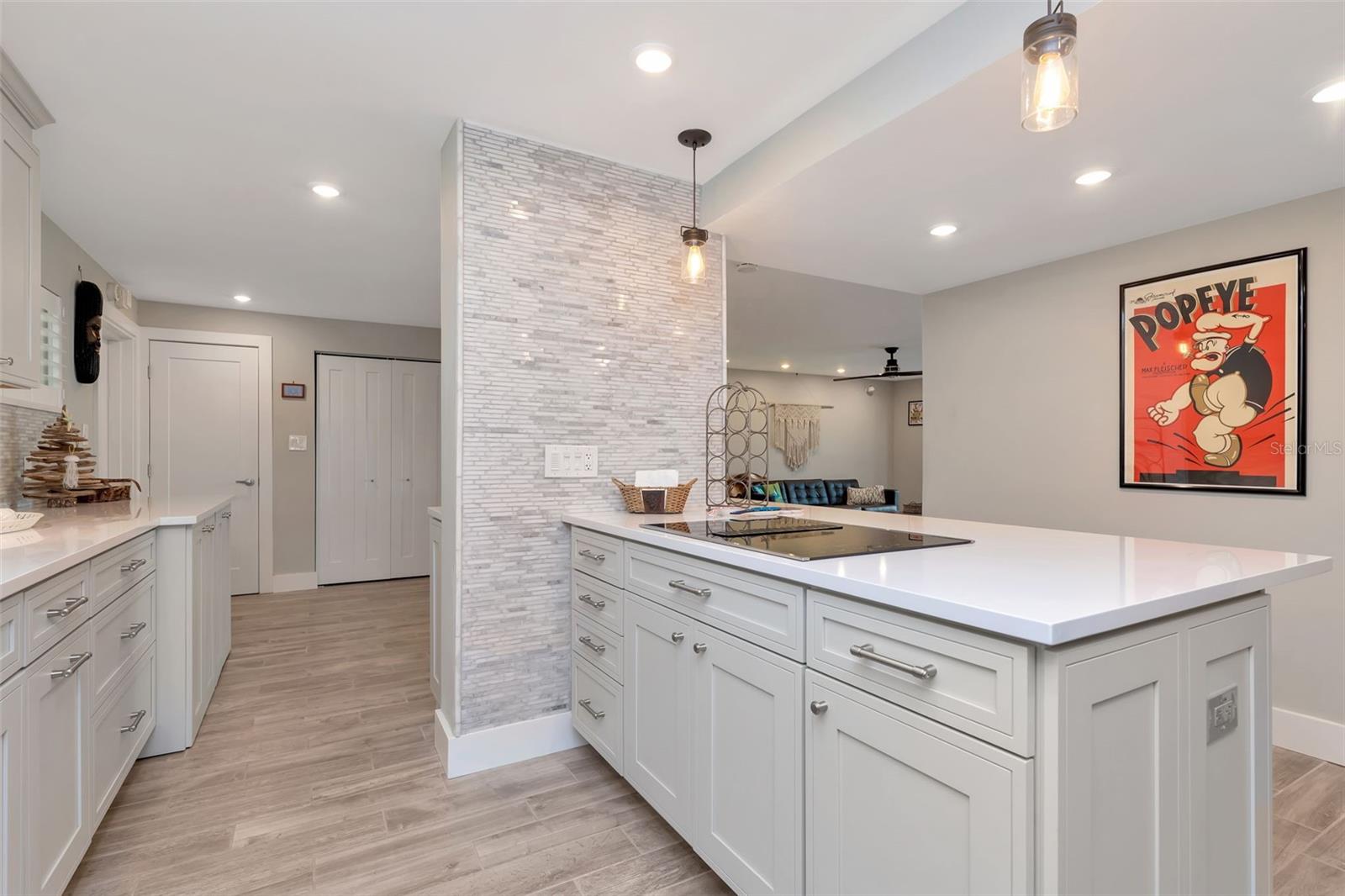 620 EDGEWATER DR #102, DUNEDIN, FL — photo 13