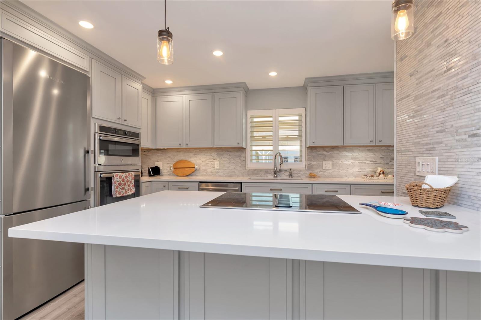 620 EDGEWATER DR #102, DUNEDIN, FL — photo 15