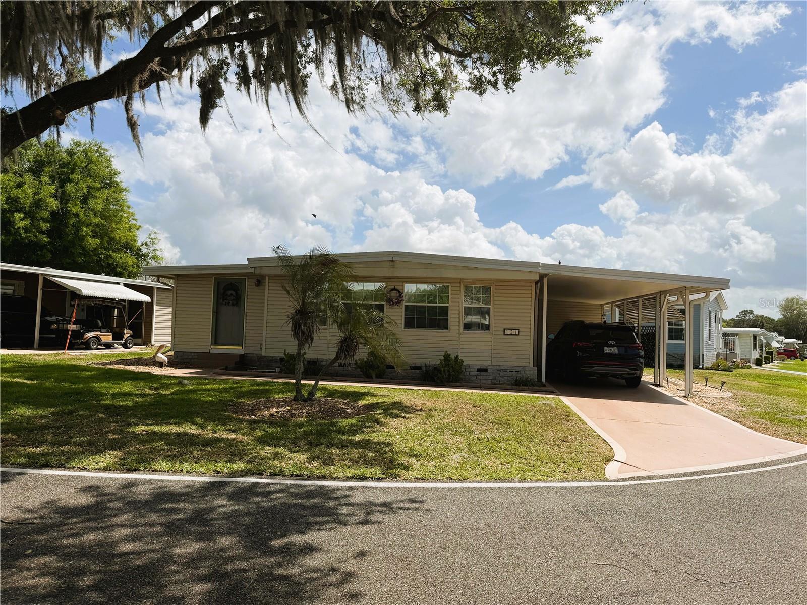 121 AZALEA TRL, LEESBURG, FL