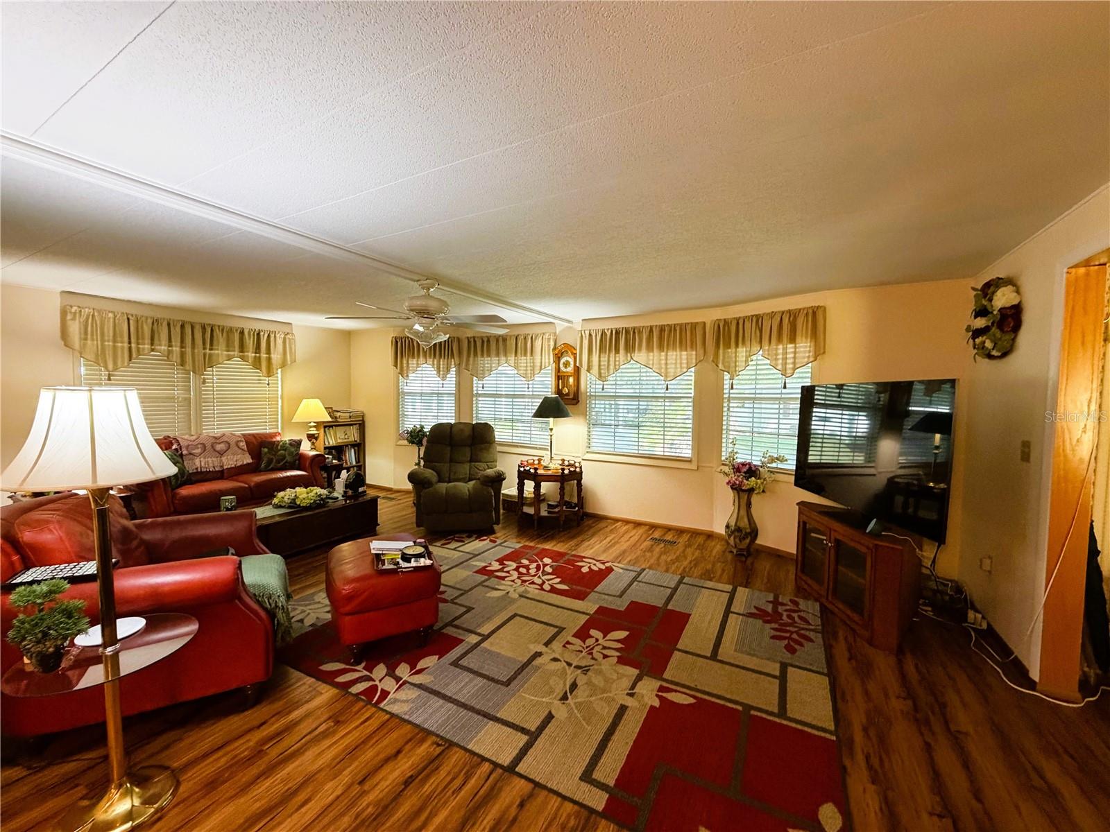 121 AZALEA TRL, LEESBURG, FL — photo 27