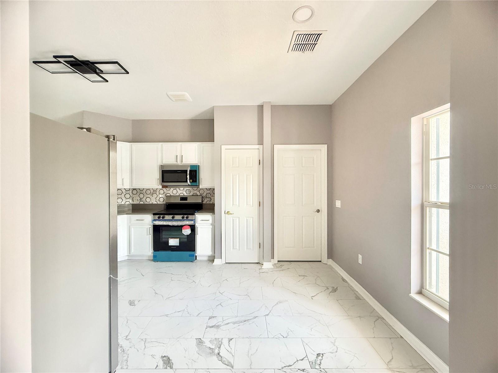 130 PRIMA DR, KISSIMMEE, FL — photo 5