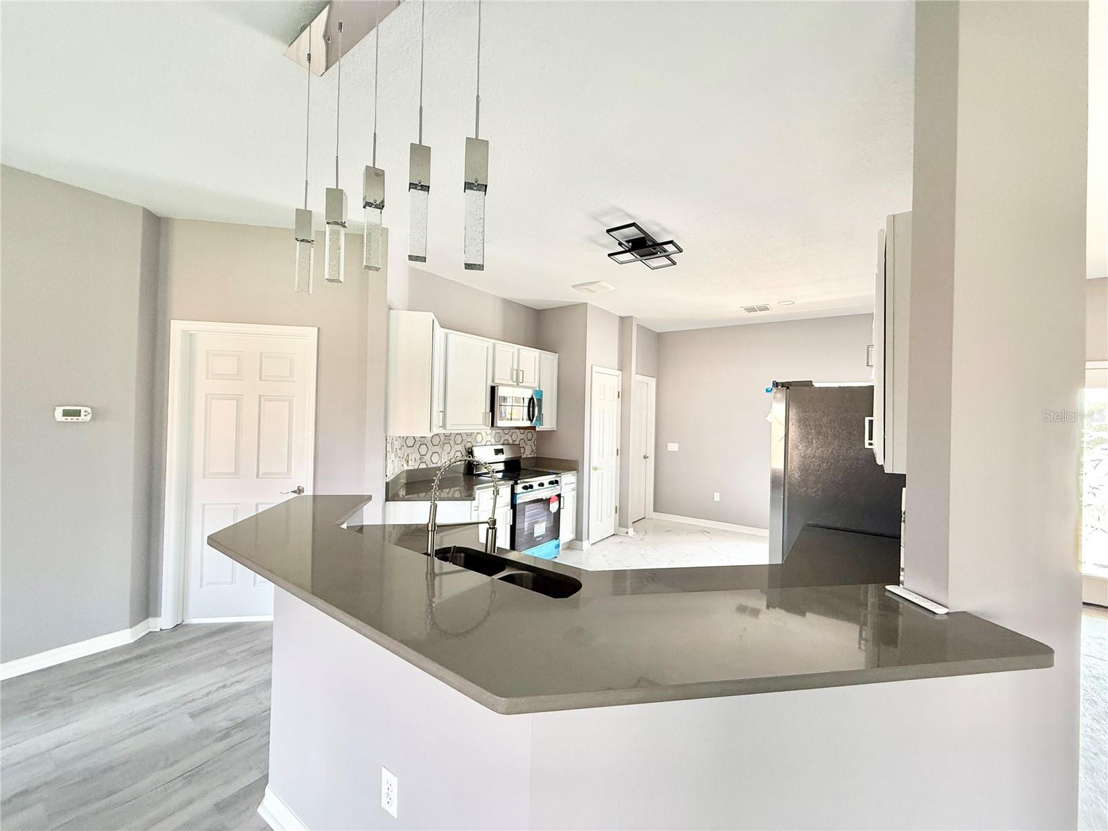 130 PRIMA DR, KISSIMMEE, FL — photo 11