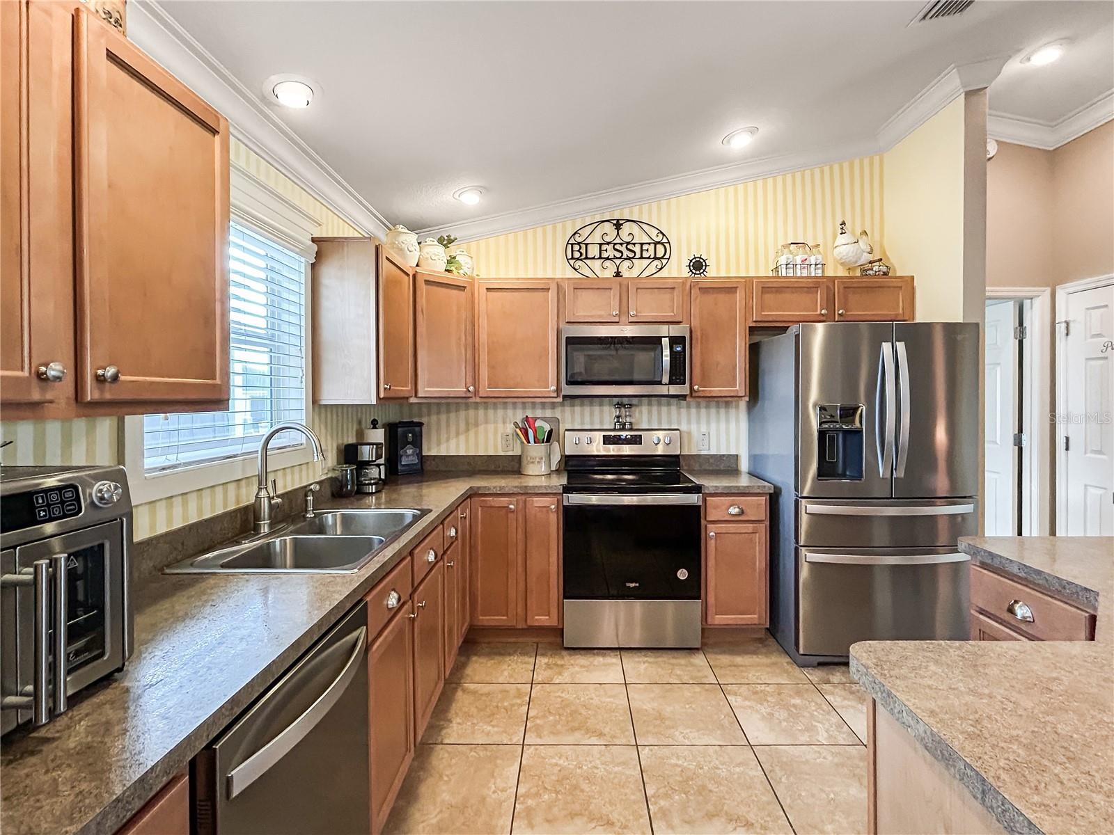 3737 COSMOS WAY, THE VILLAGES, FL — photo 15
