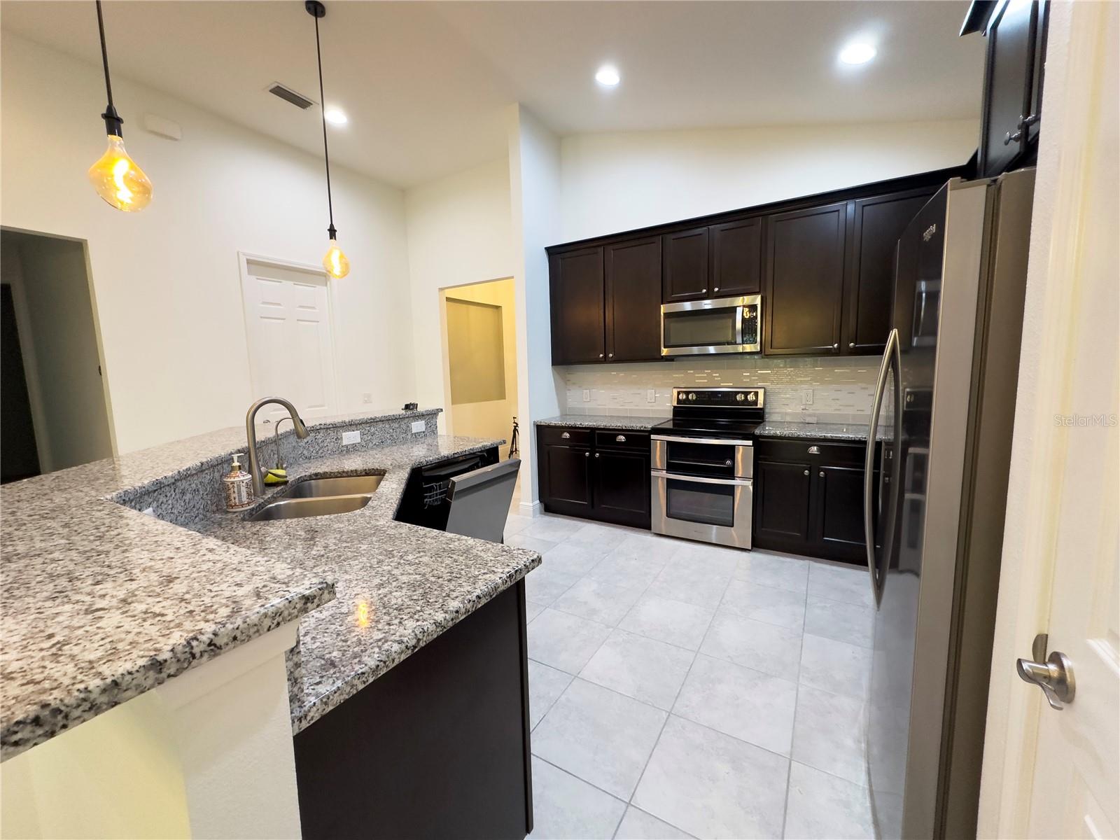 3775 MANORWOOD LOOP, PARRISH, FL — photo 11