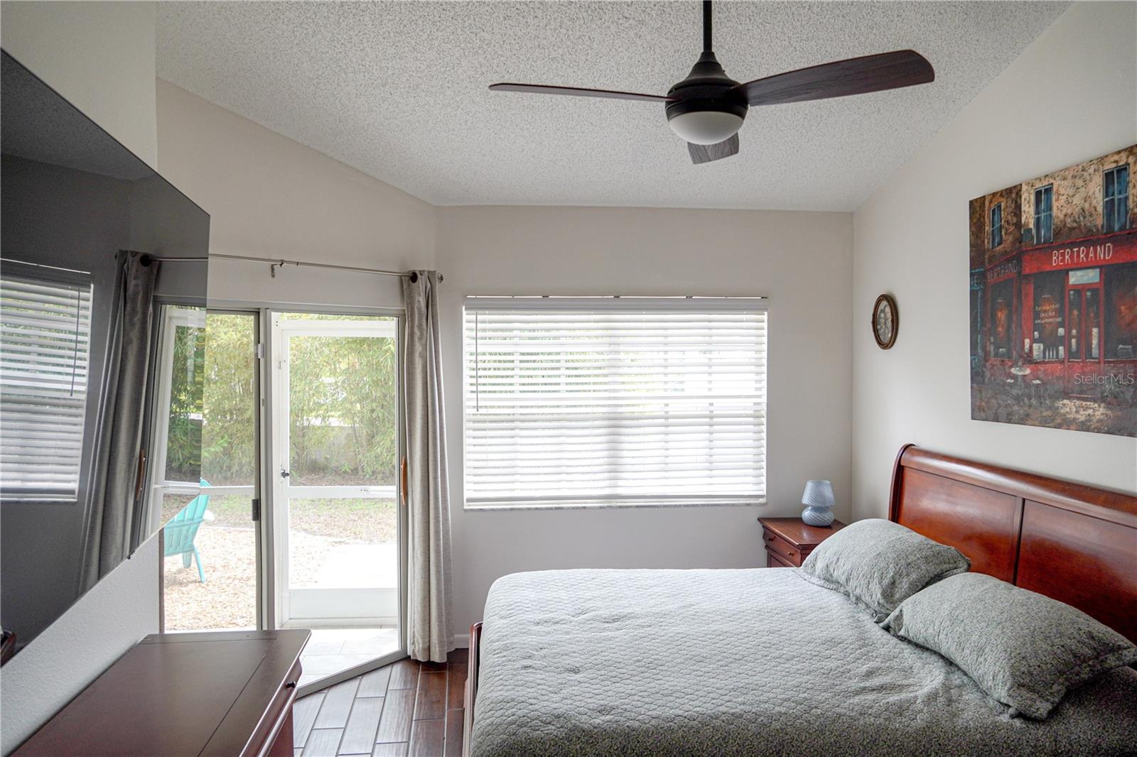 1963 GEORGIA CIR N, CLEARWATER, FL — photo 11