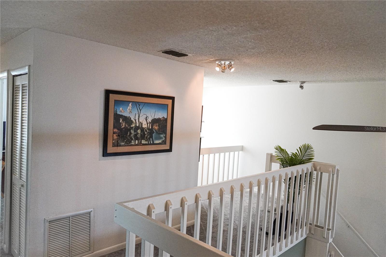 1963 GEORGIA CIR N, CLEARWATER, FL — photo 22