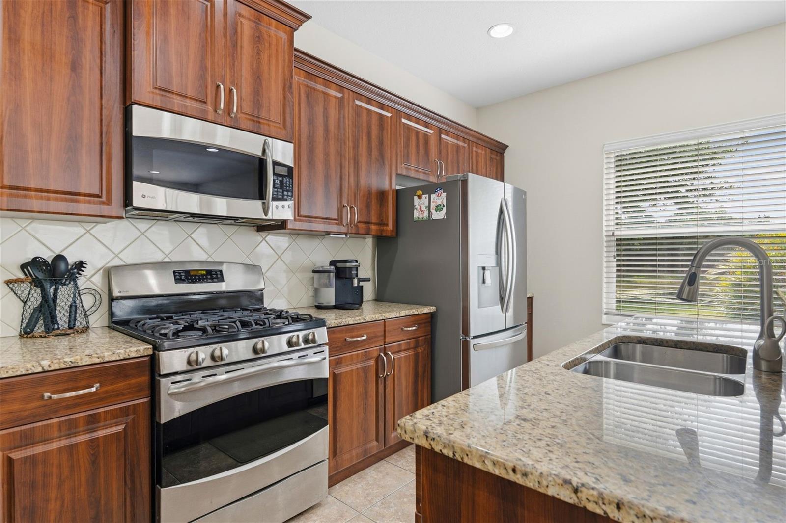 11904 FOREST PARK CIR, BRADENTON, FL — photo 25